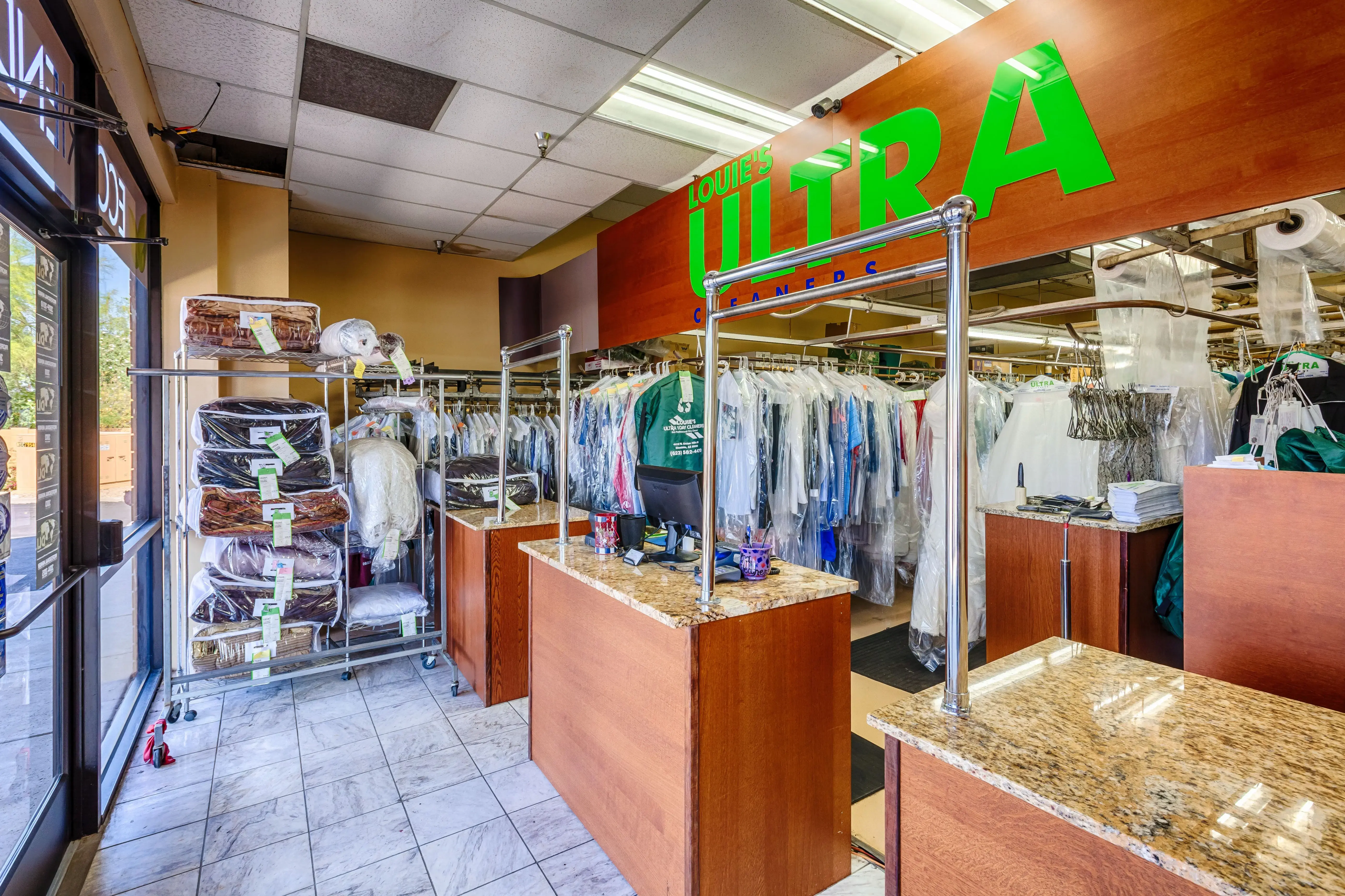 Louie's Ultra Cleaners thumbnail 3
