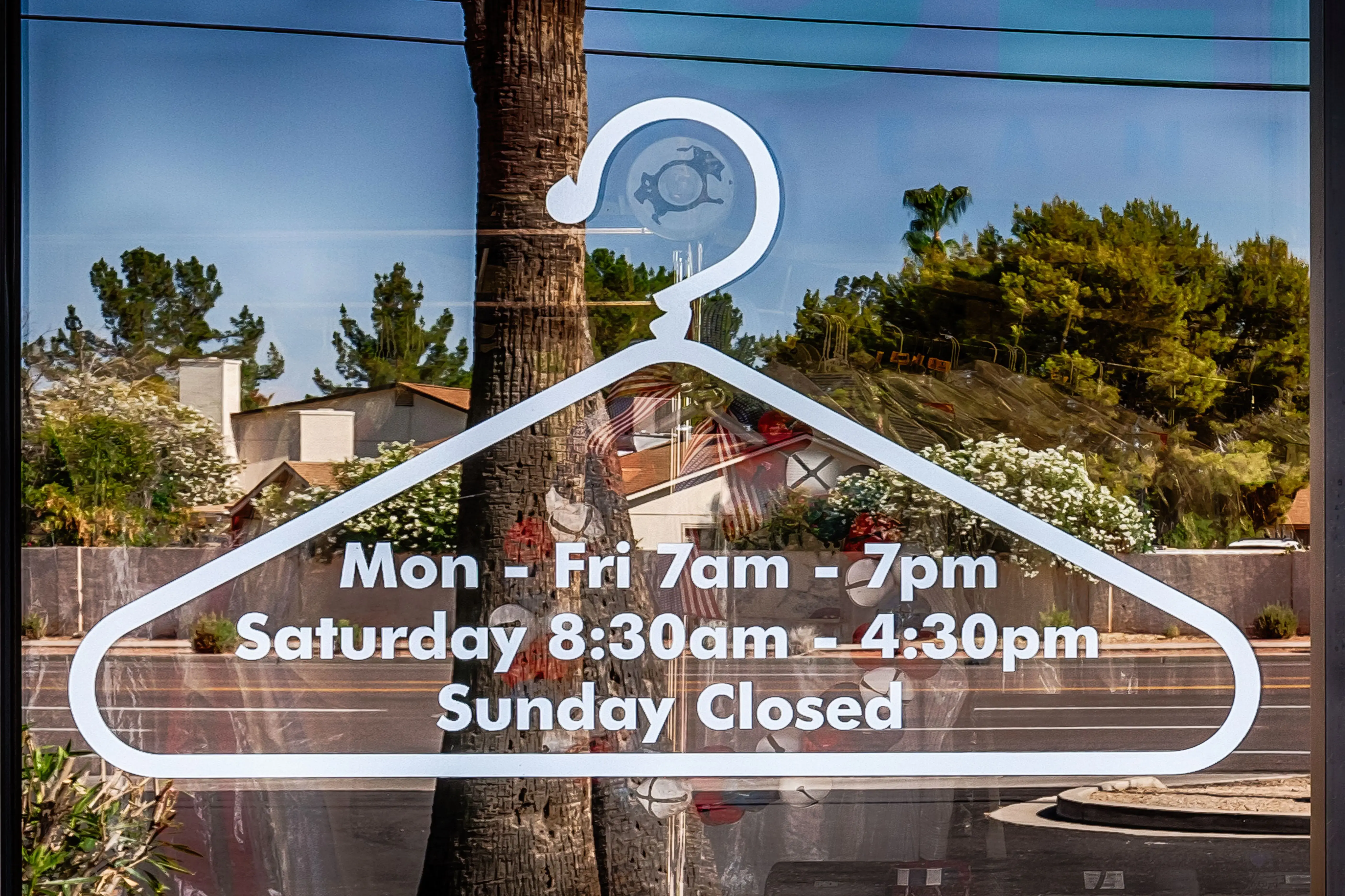 Louie's Ultra Cleaners - Image 8