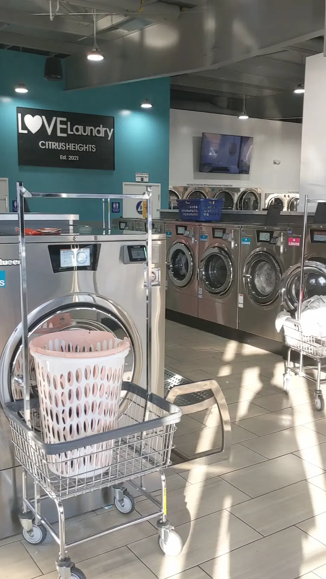 Love Laundry Citrus Heights - Image 8