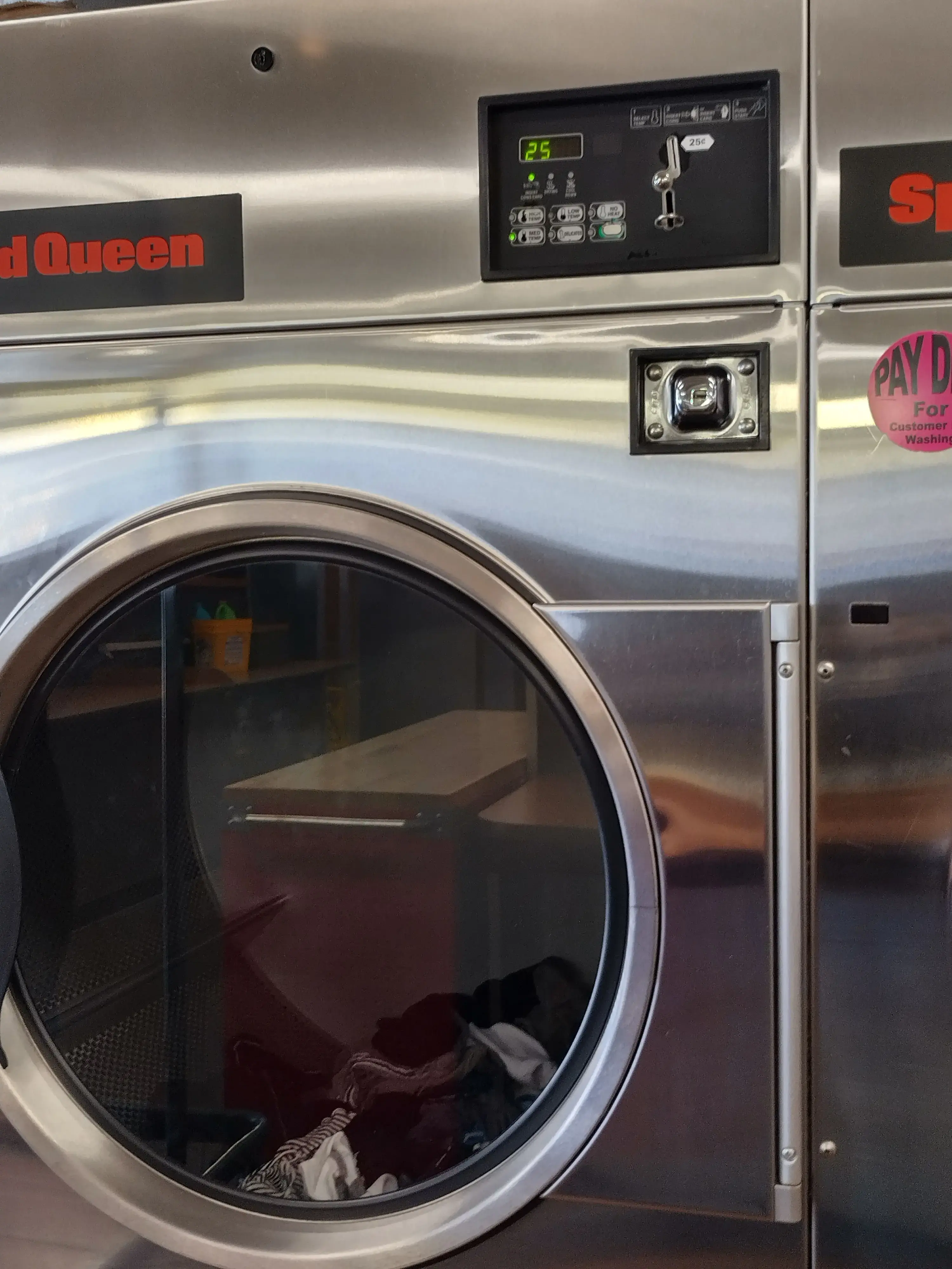 Love Laundry Long Beach - Image 9