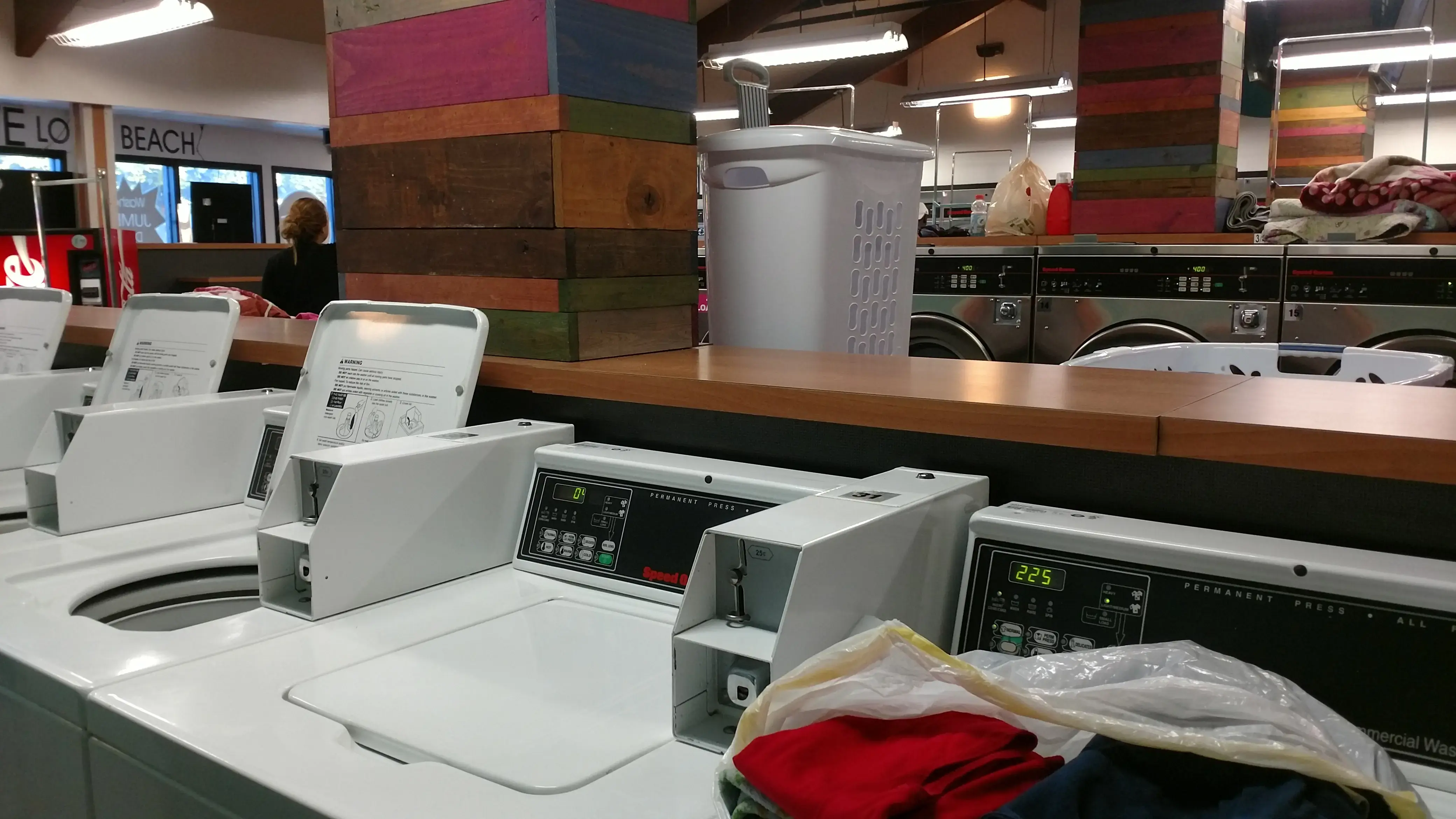 Love Laundry Long Beach - Image 15