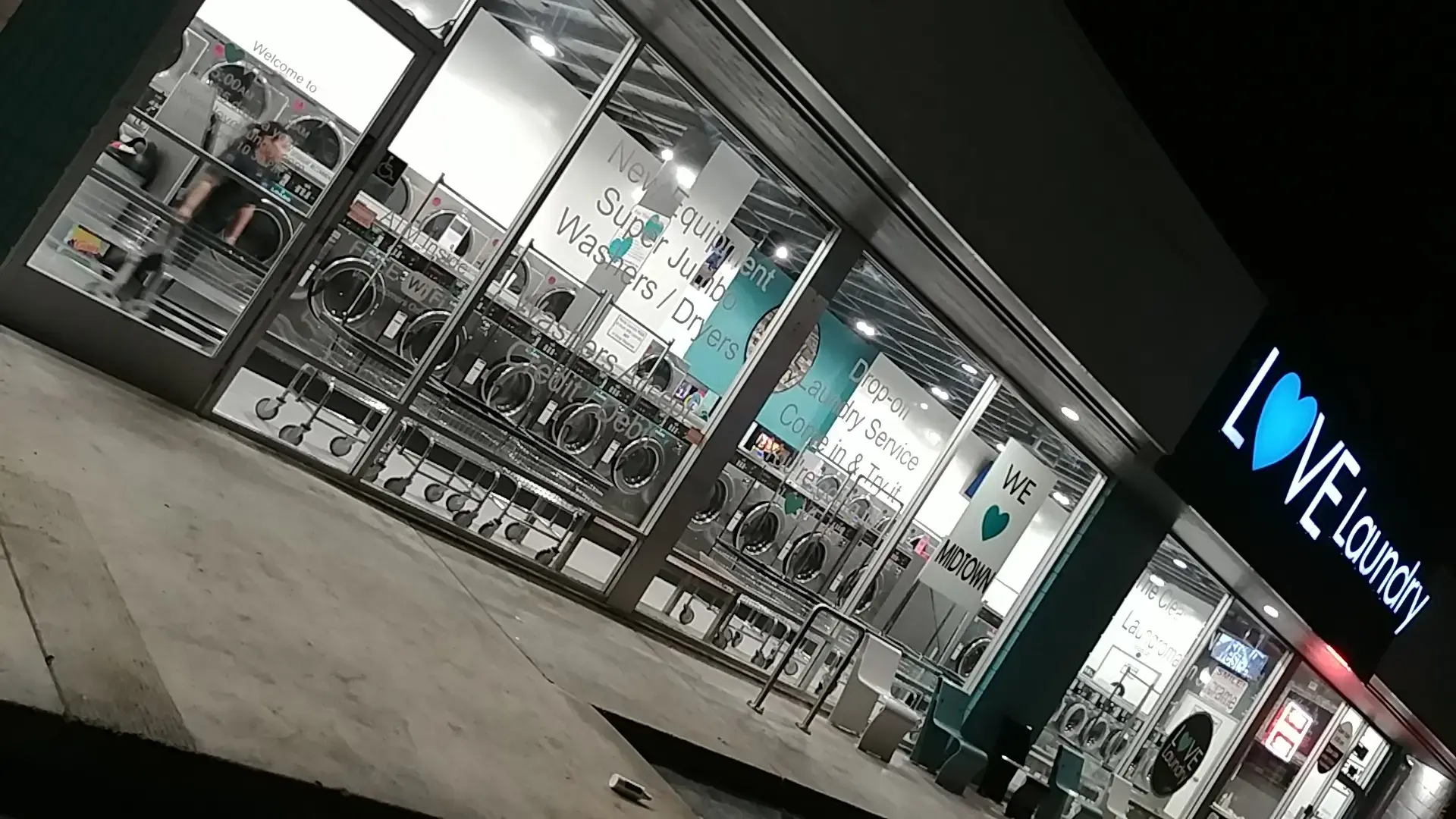 Love Laundry Midtown thumbnail 20