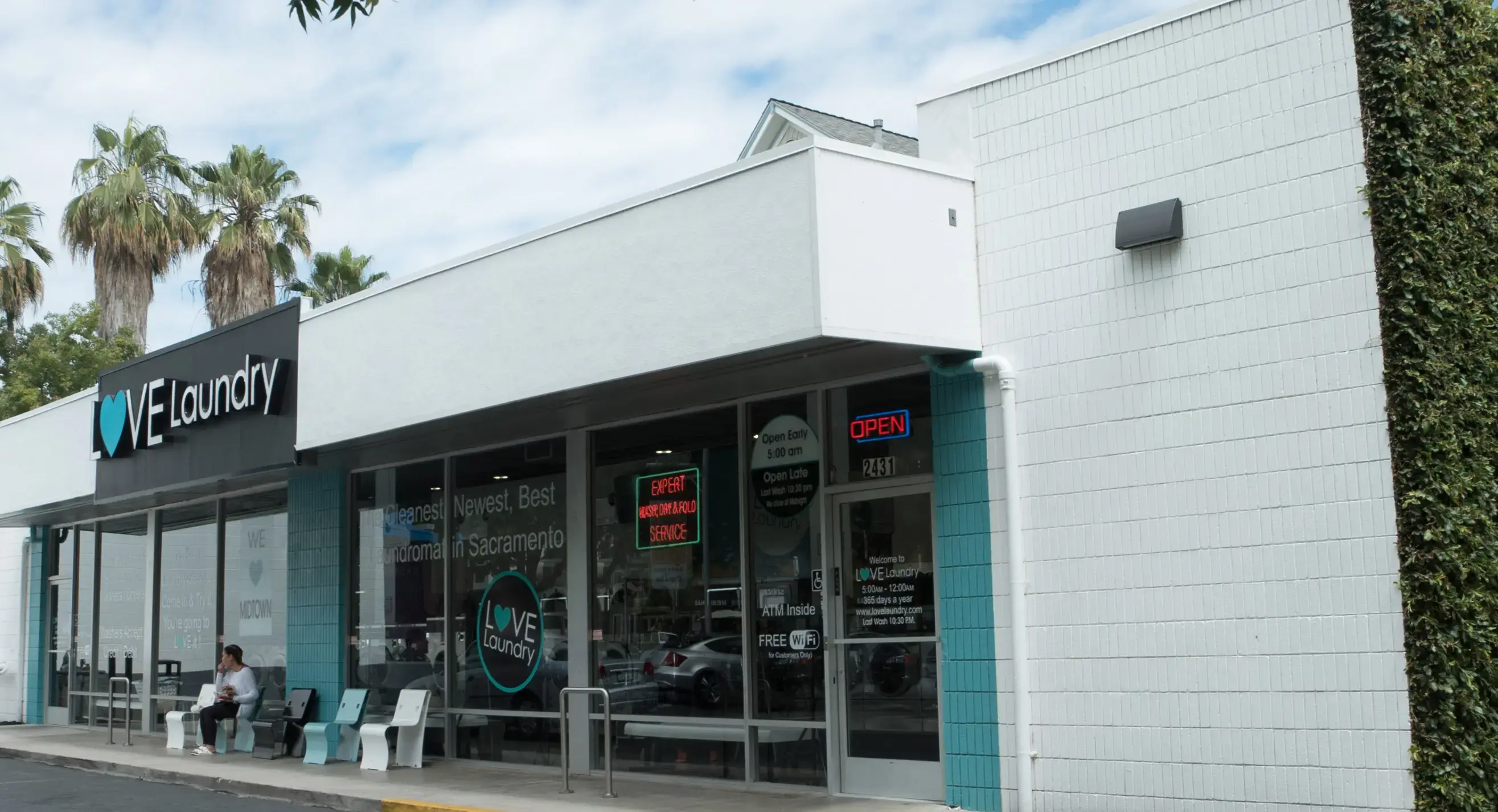 Love Laundry Midtown - Image 11