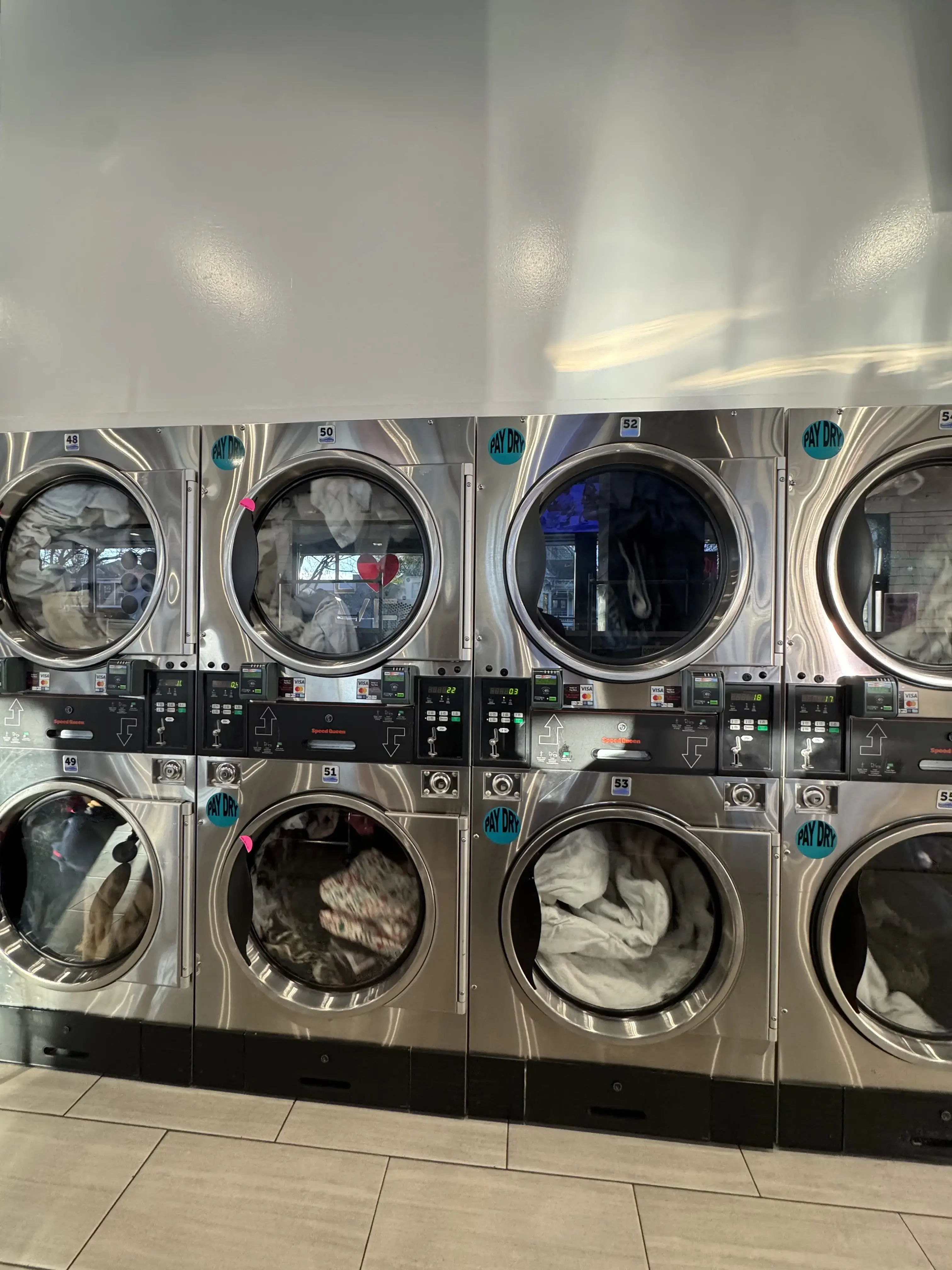 Love Laundry Midtown thumbnail 4