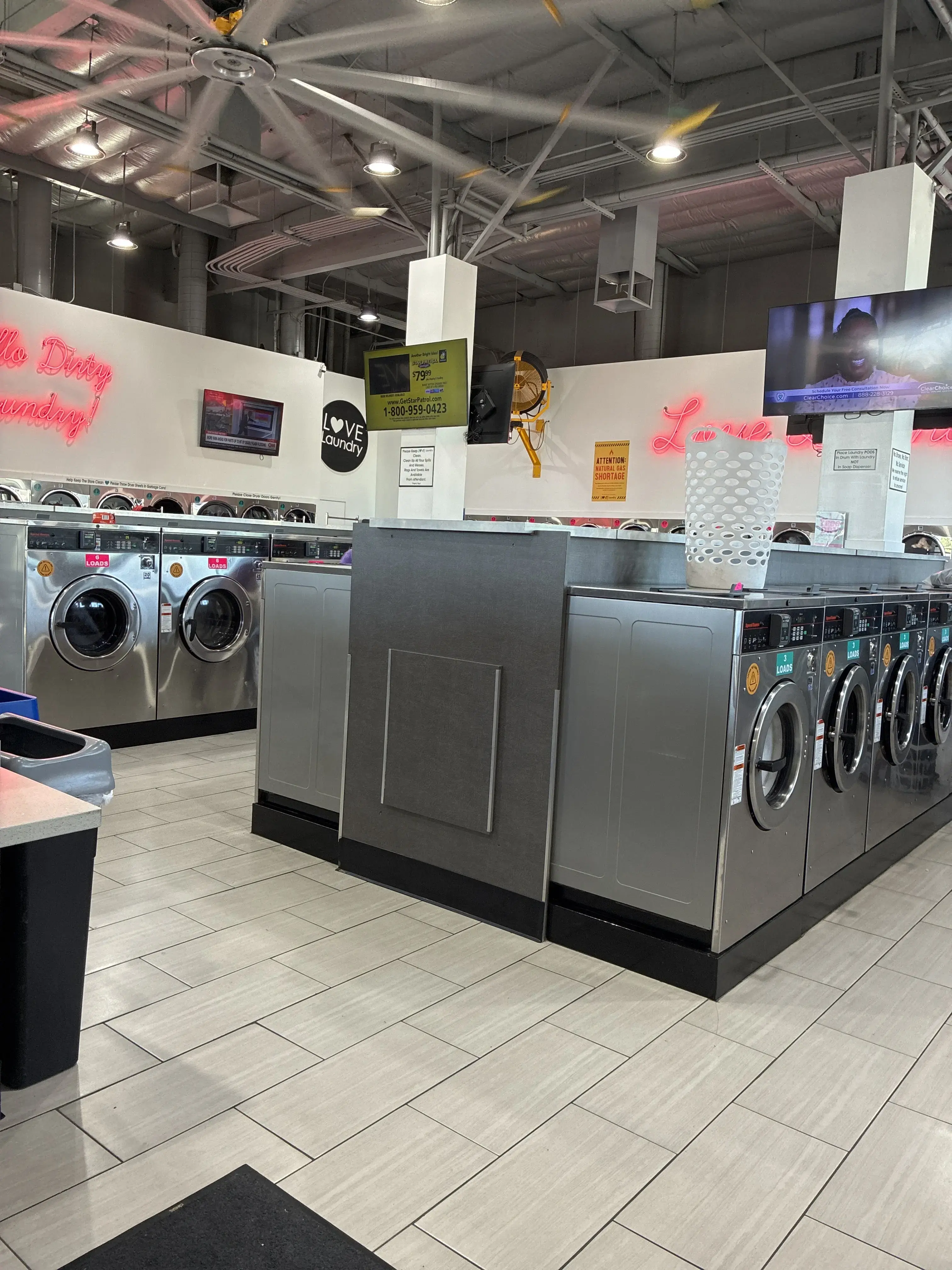 Love Laundry South Sacramento thumbnail 5