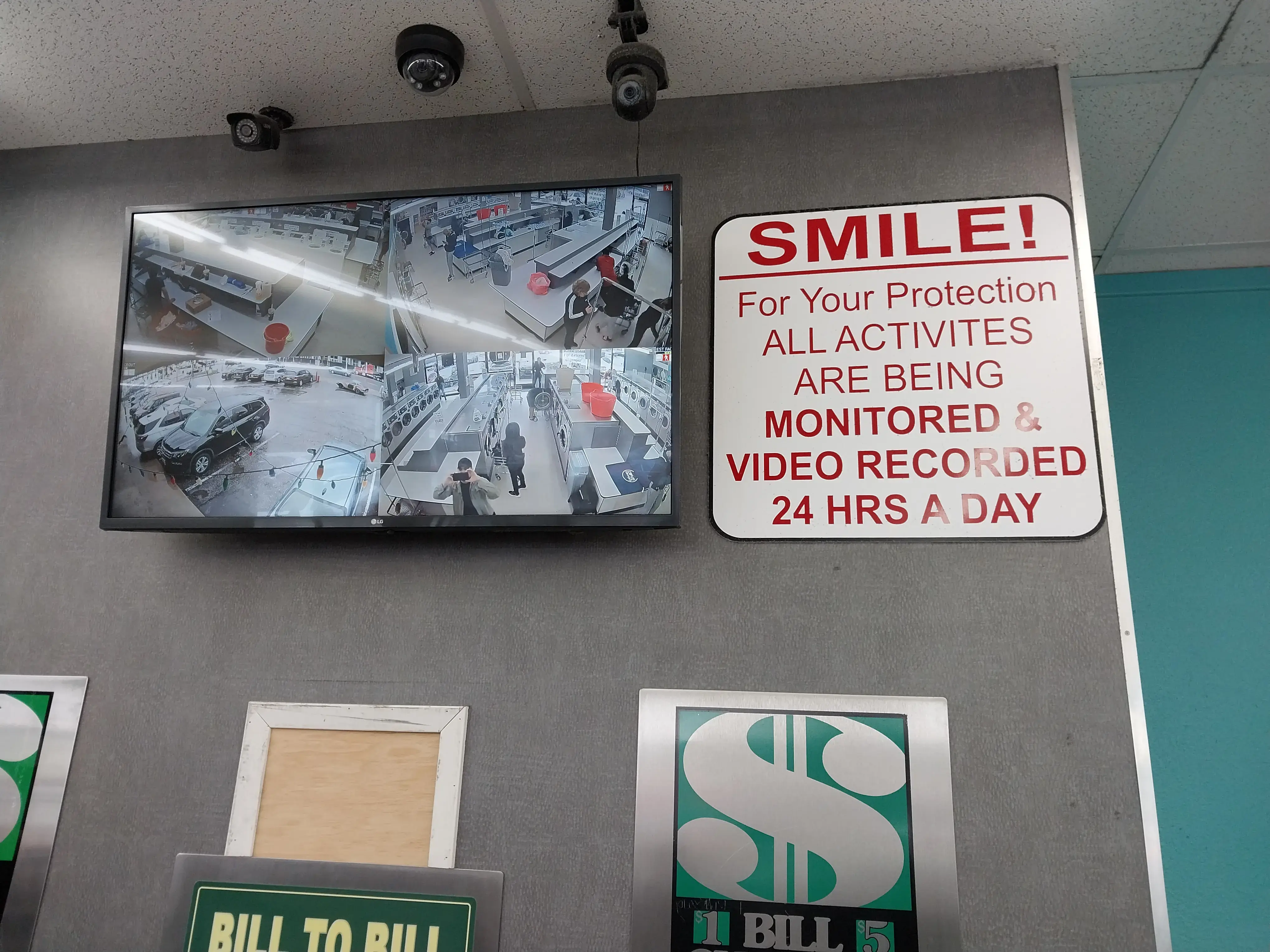 Love Laundry W Pico, LA thumbnail 6