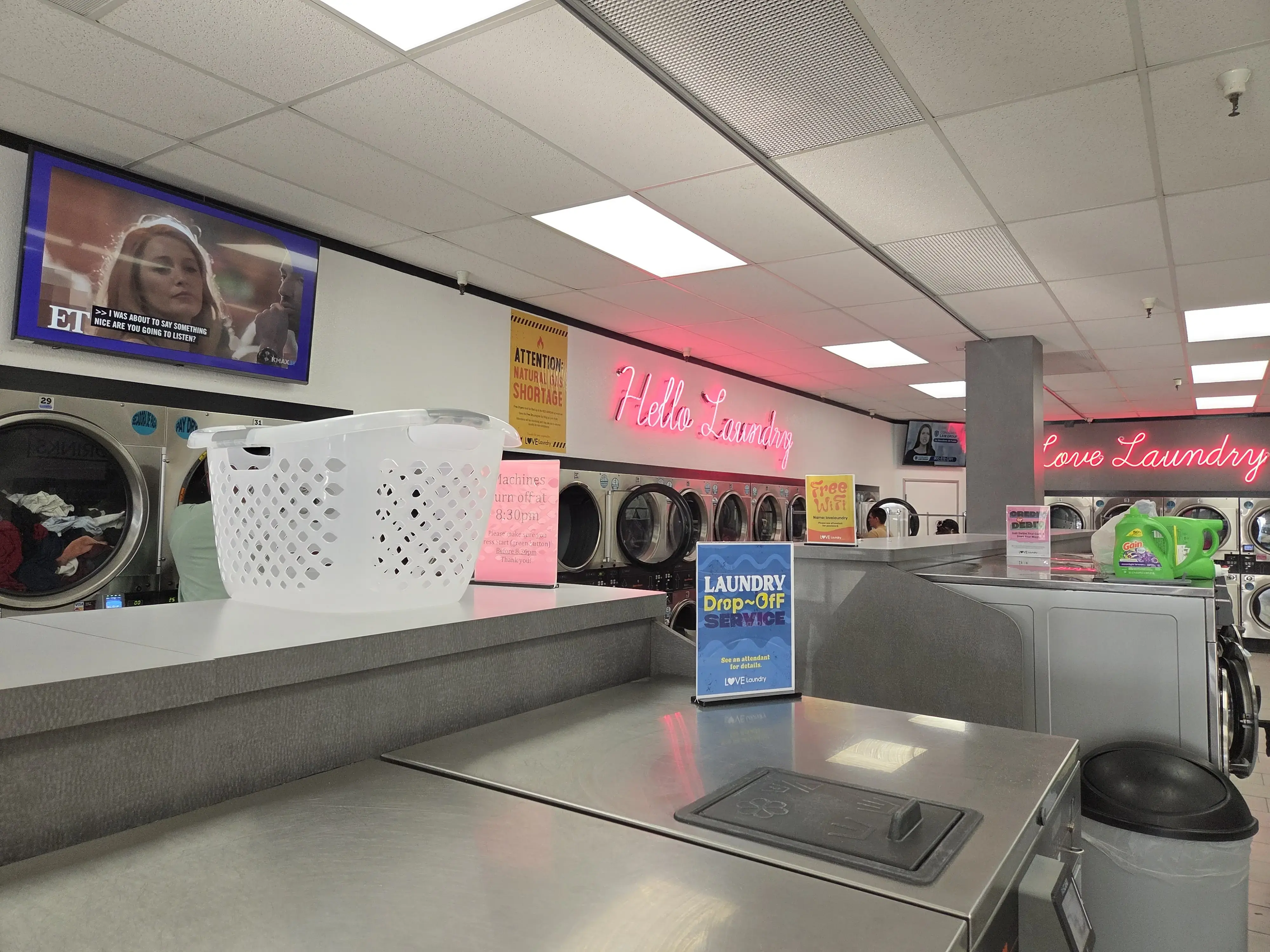 Love Laundry West Sacramento thumbnail 20