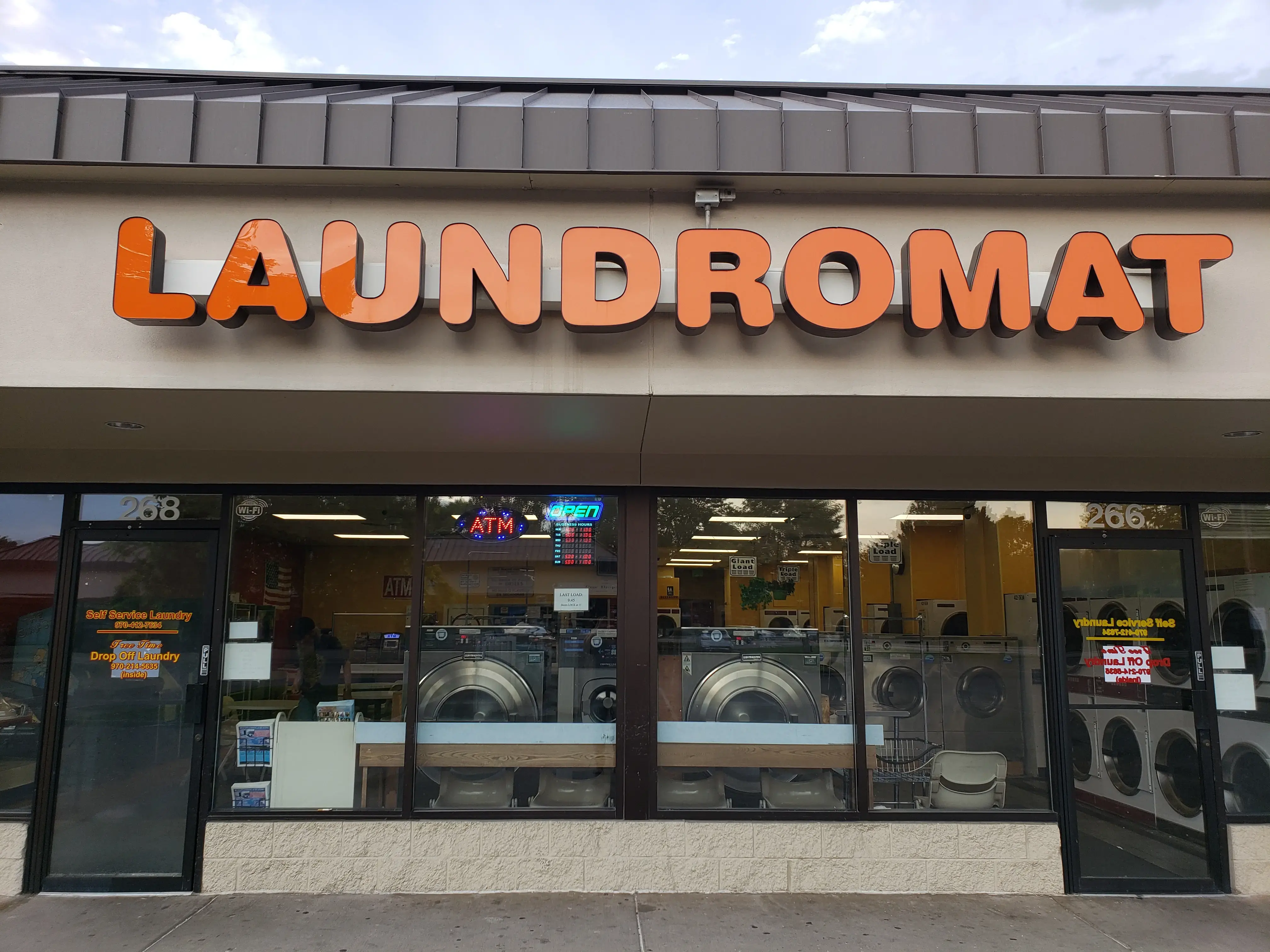 Loveland's Laundromat - Image 3