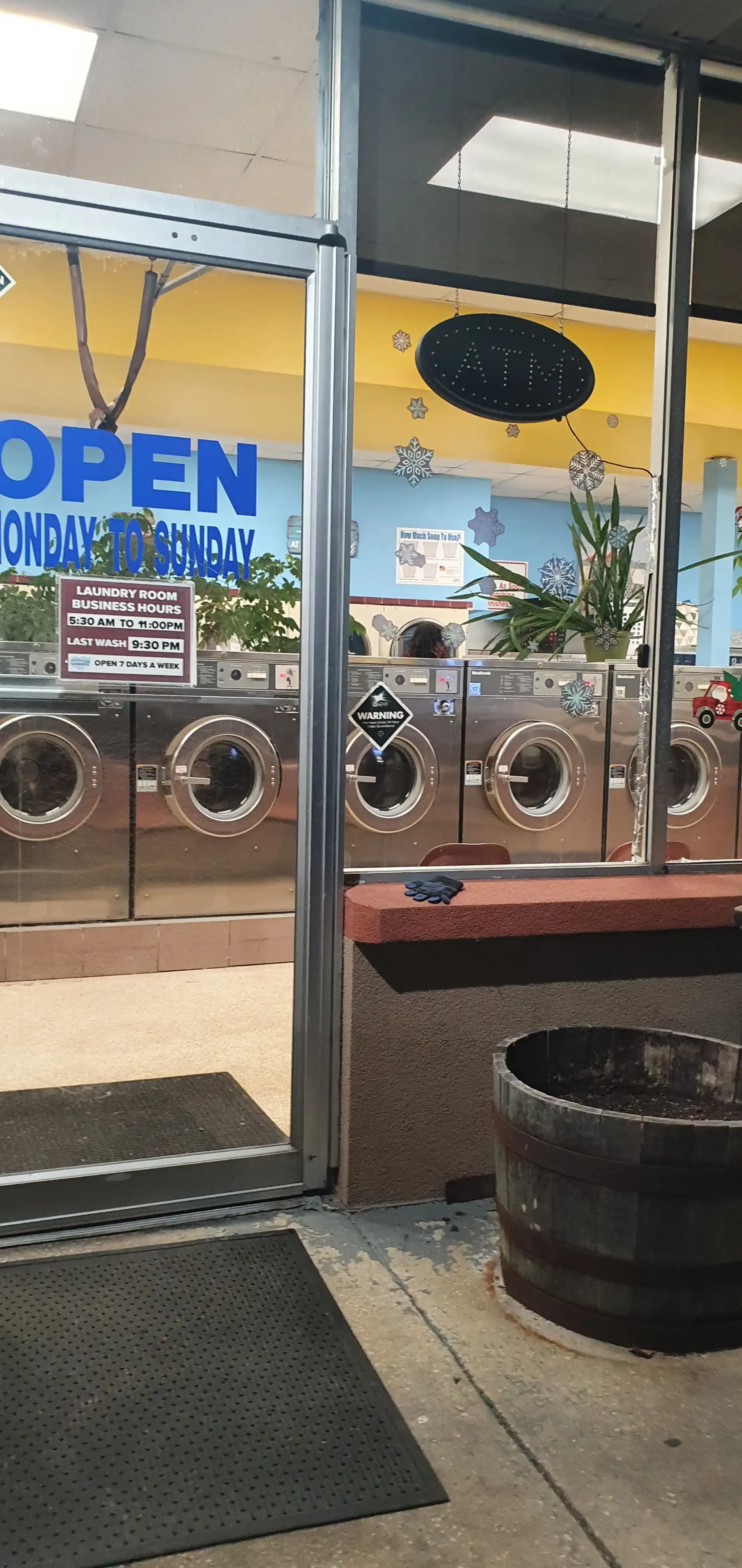 Lovely Laundry - Image 15