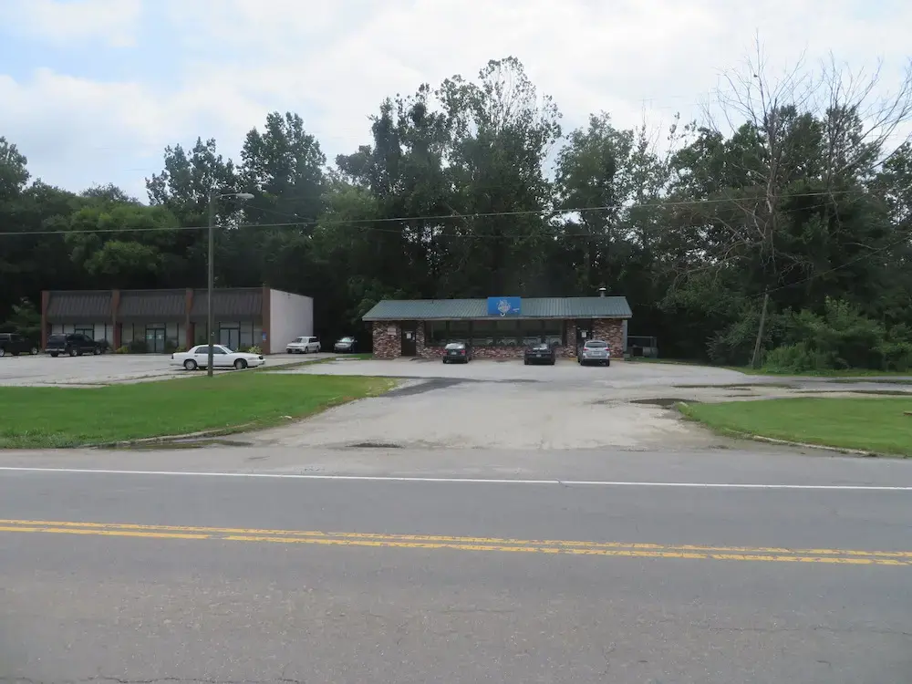 Lovingston Laundry Land Laundromat thumbnail 2