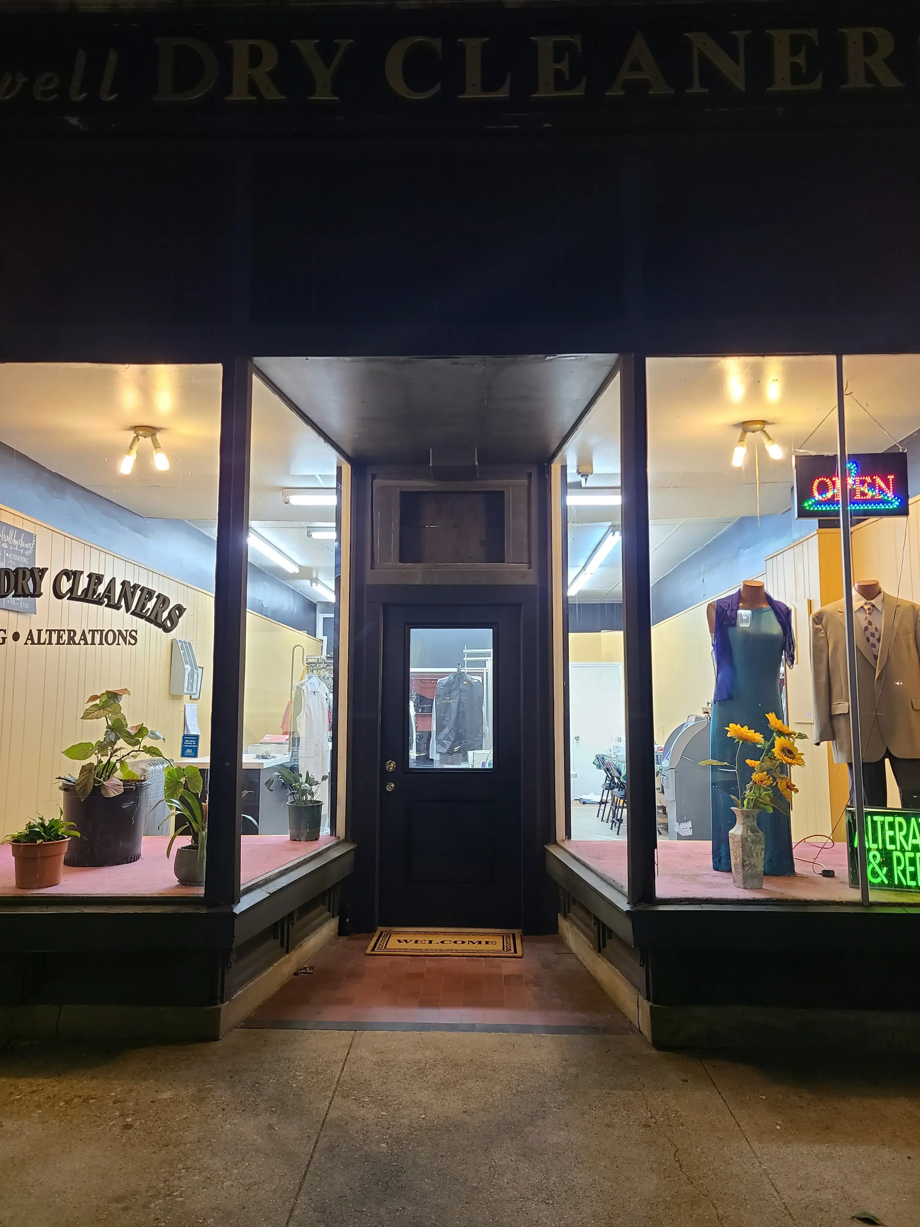 Lowell Dry Cleaners thumbnail 2