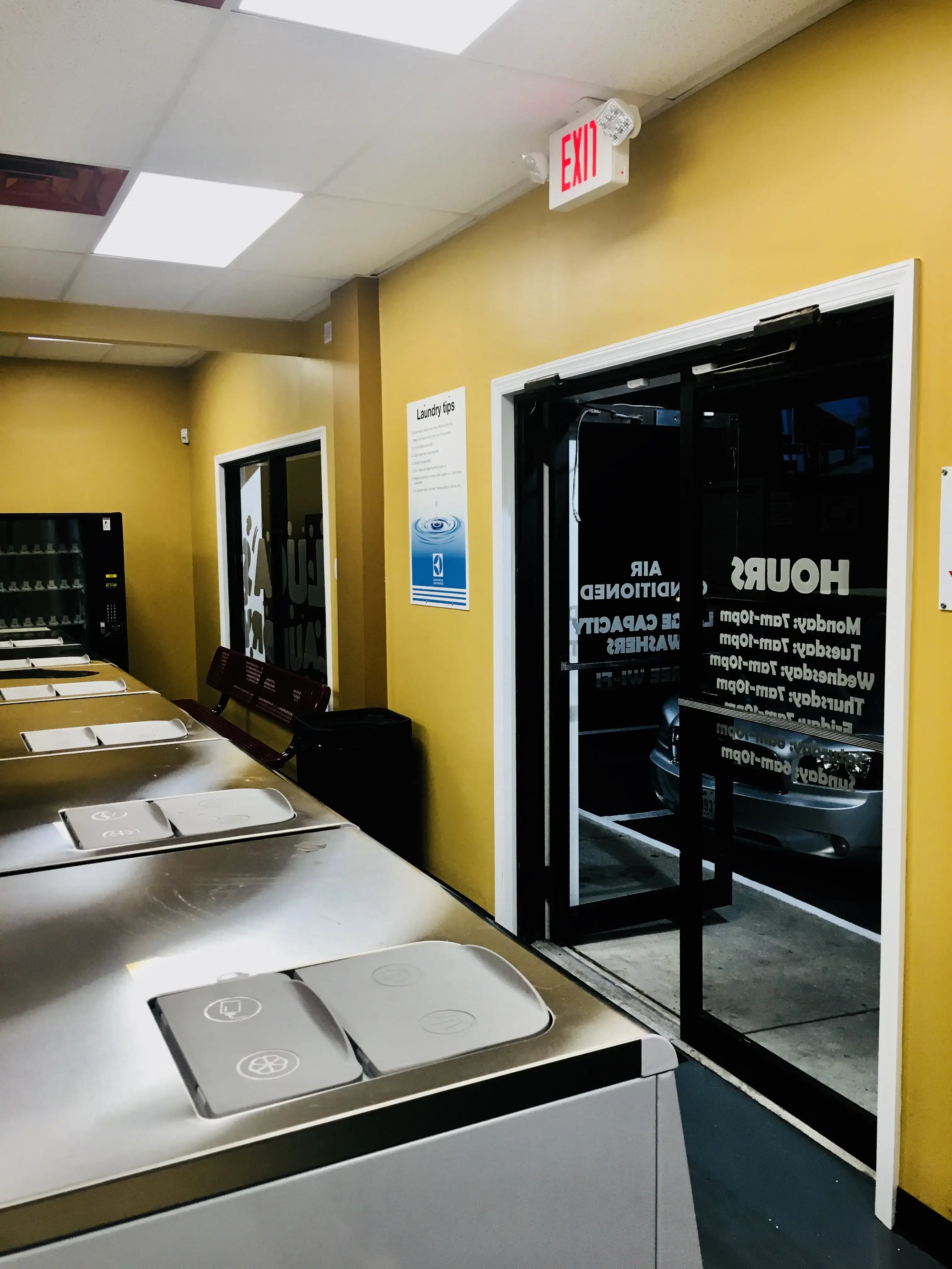 LUCA’S LAUNDRY - Image 6