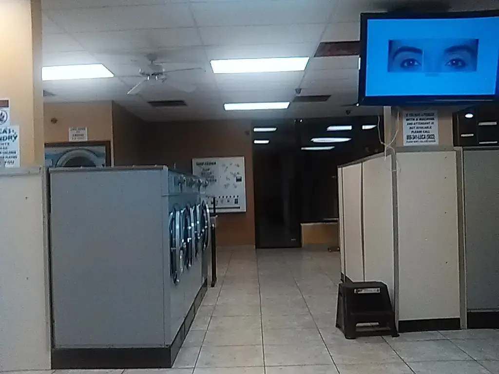 LUCA’S LAUNDRY - Image 7
