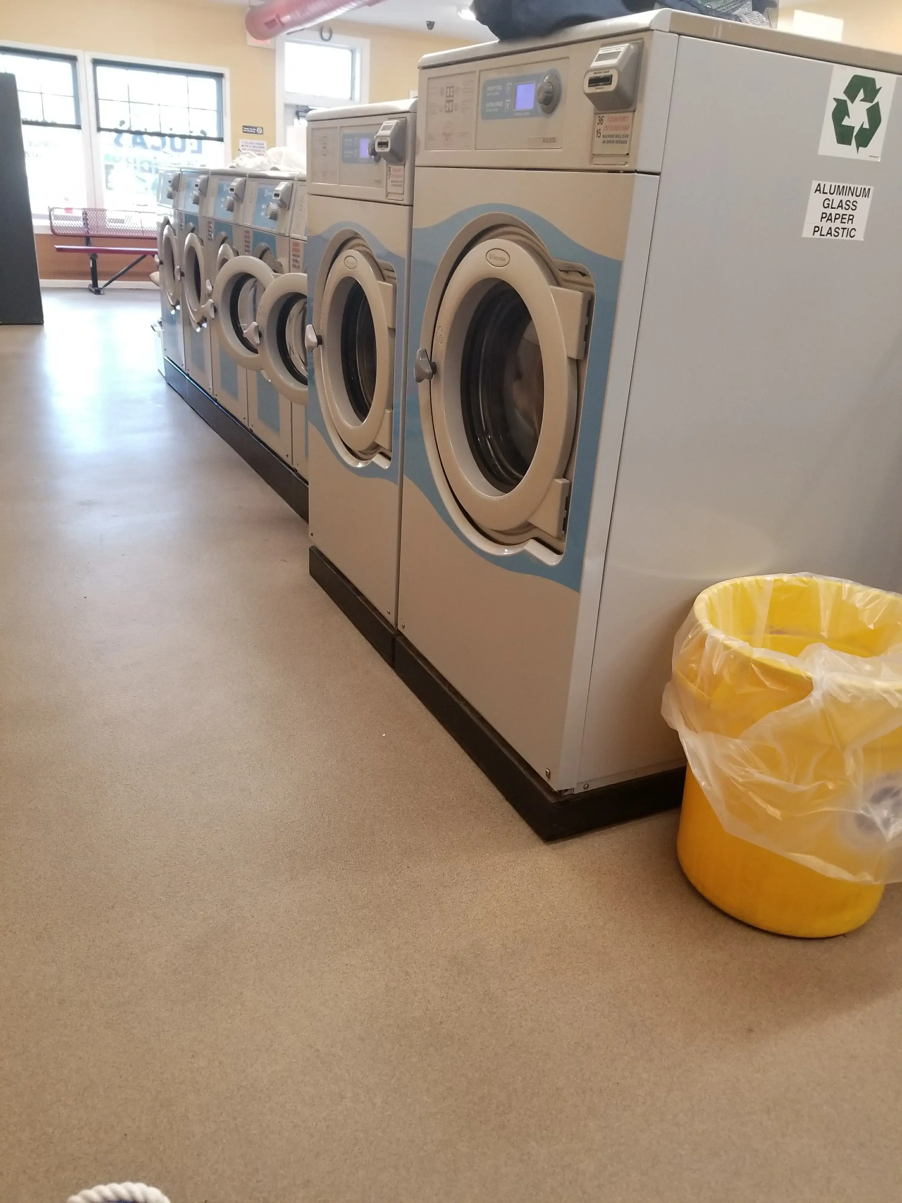 LUCA’S LAUNDRY thumbnail 11