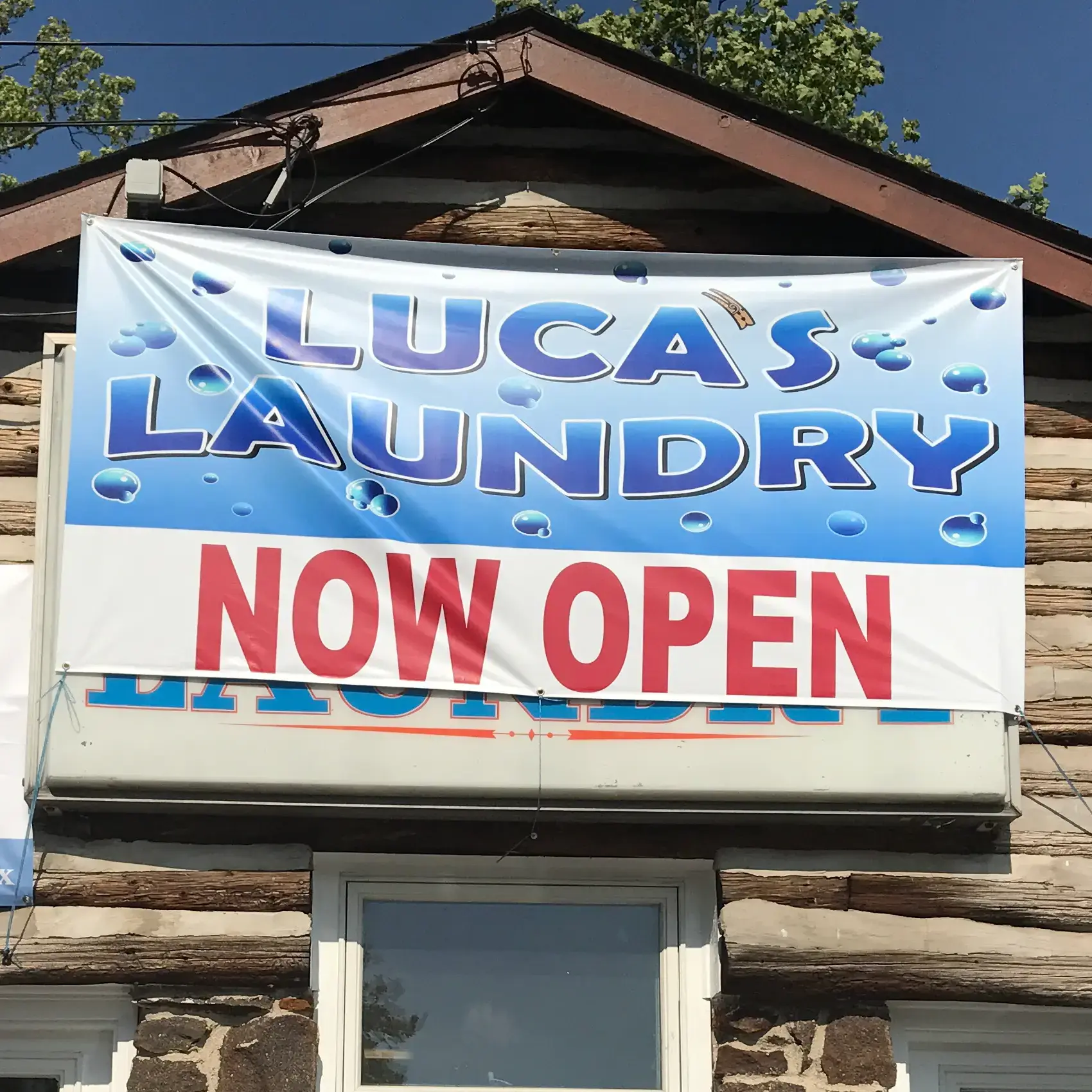 LUCA’S LAUNDRY thumbnail 8