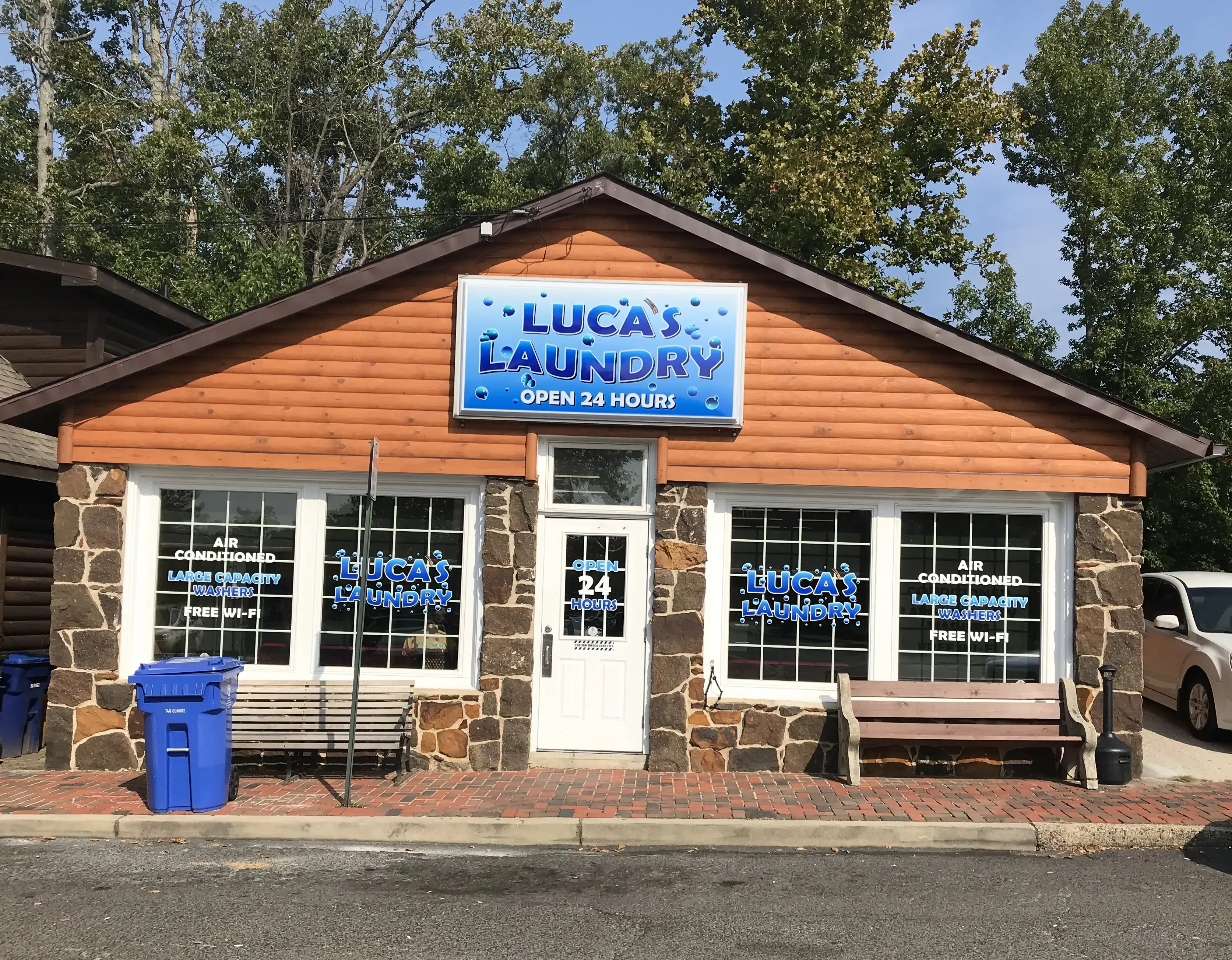 LUCA’S LAUNDRY - Image 14