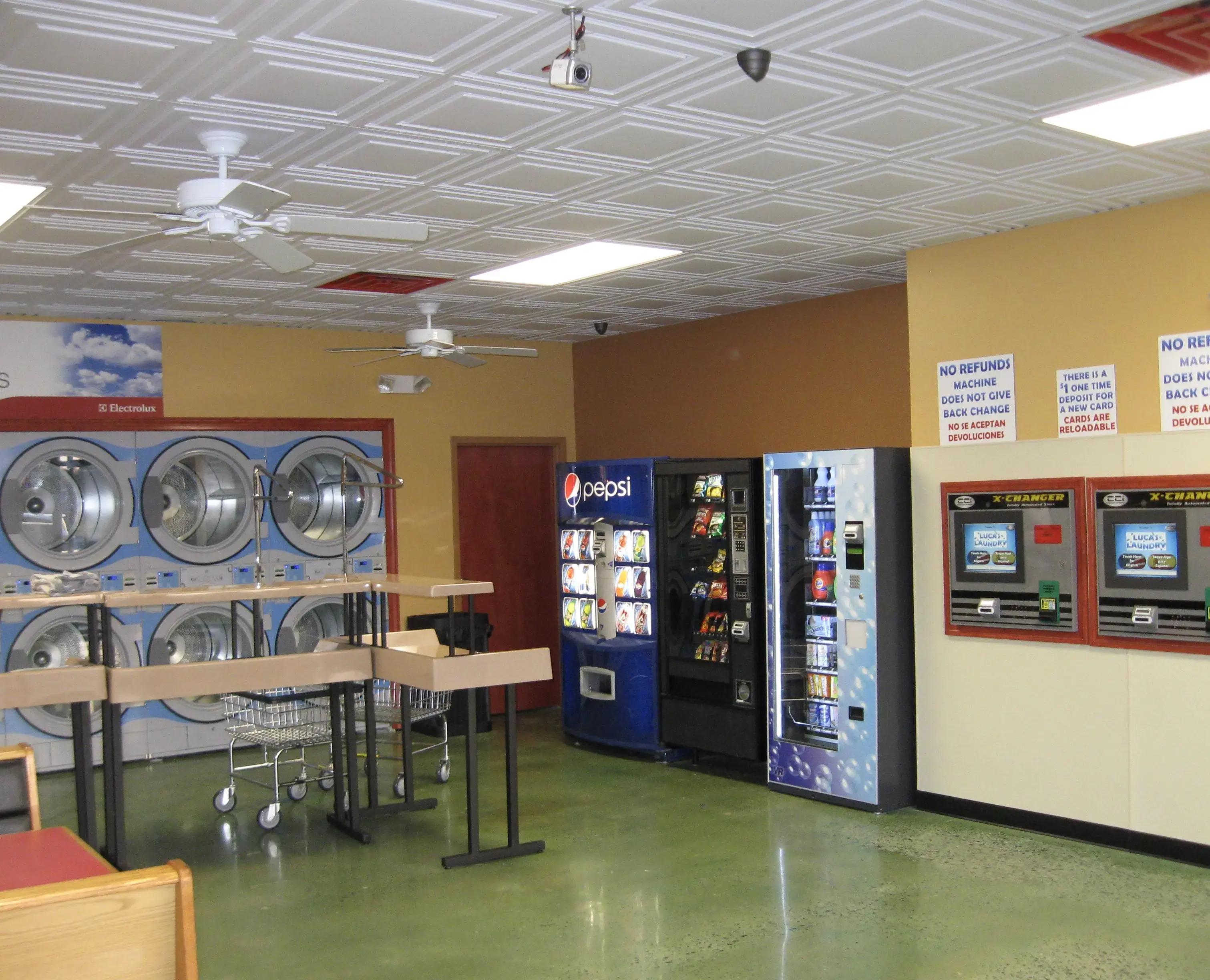 LUCA'S LAUNDRY - Image 2