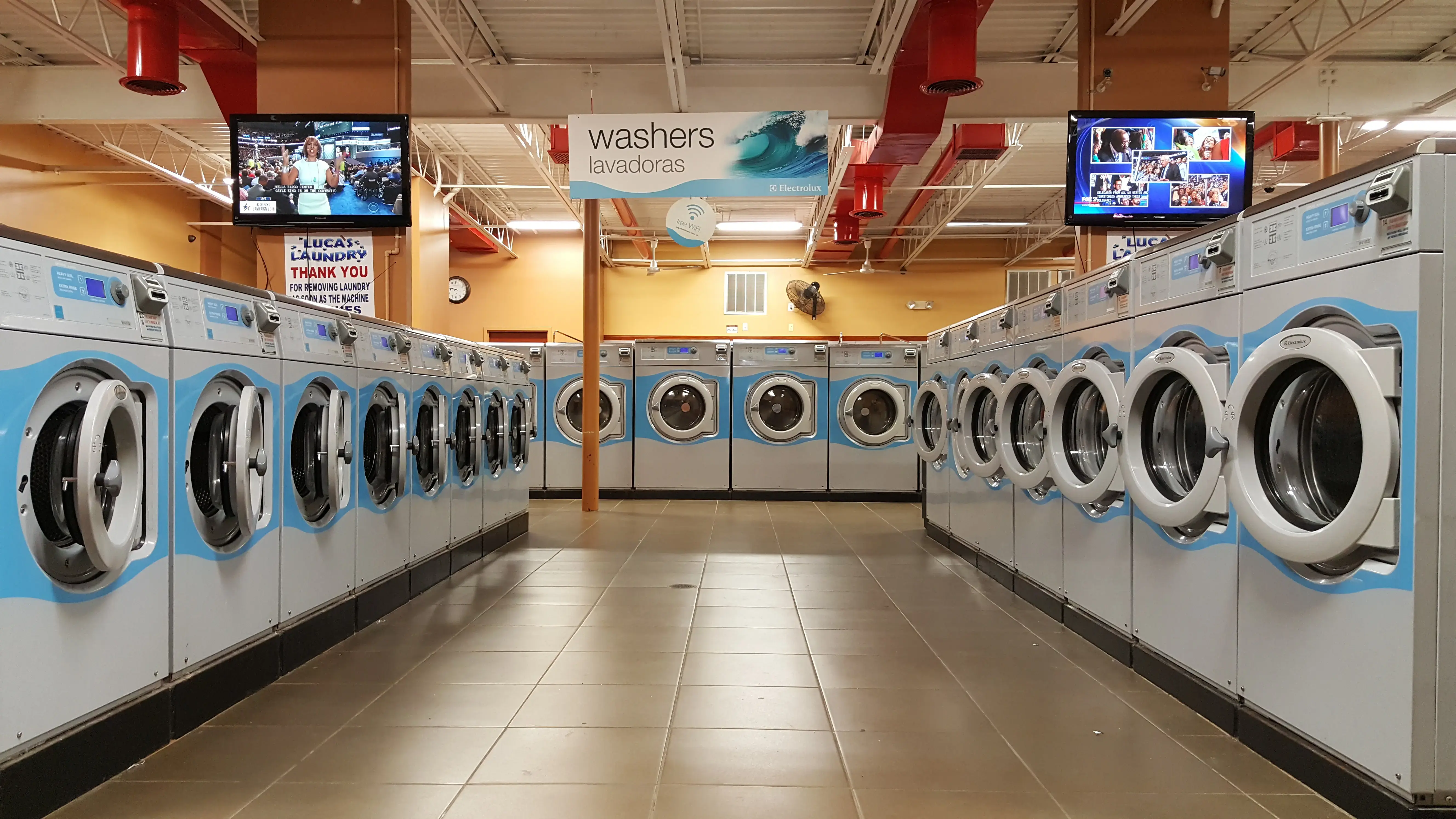 LUCA'S LAUNDRY location