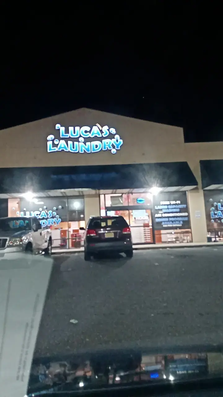 LUCA'S LAUNDRY - Image 13