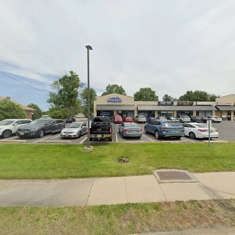 LUCA'S LAUNDRY - Image 18