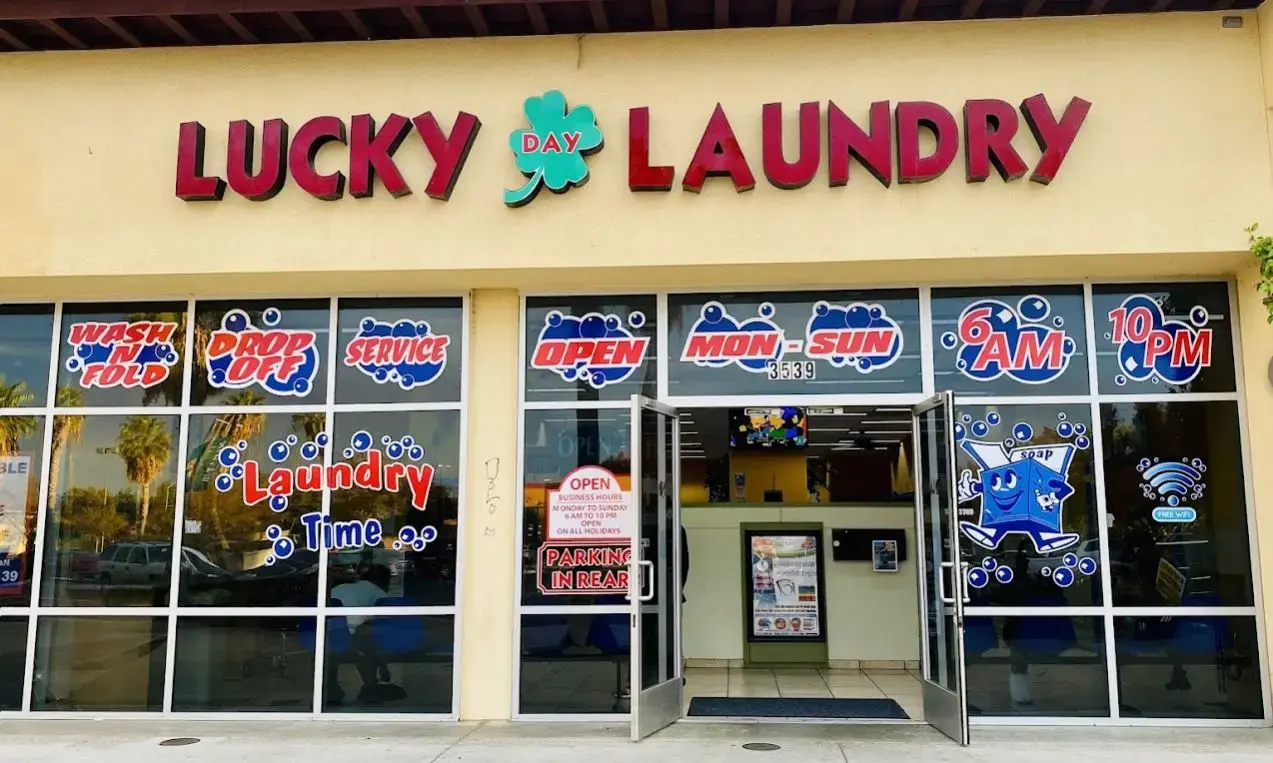 Lucky Day Laundromat + Drop - Off - Wash & Fold Services thumbnail 1
