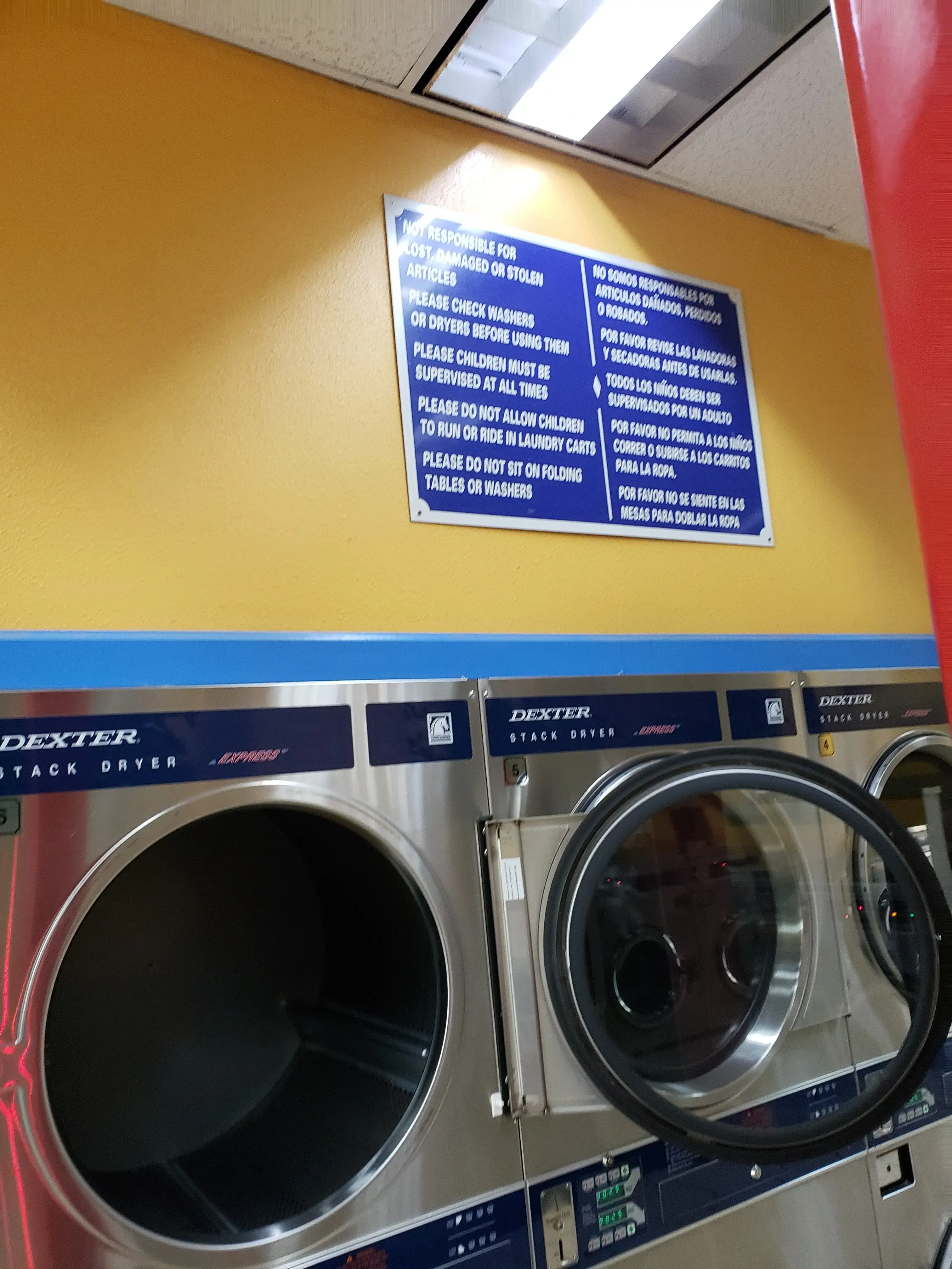 Lucky Day Laundromat + Drop - Off - Wash & Fold Services - Image 16