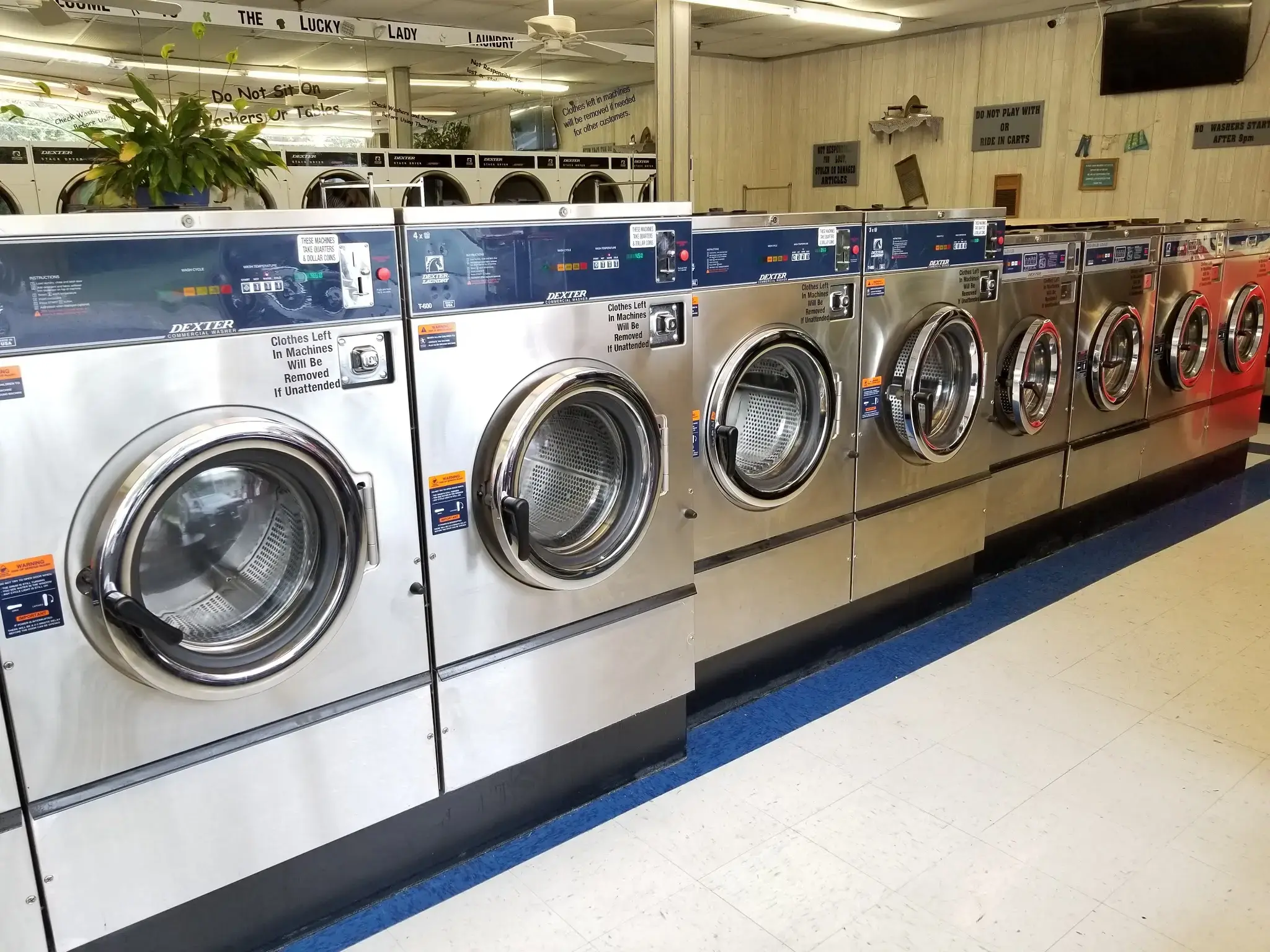 Lucky Lady Coin Operated Laundry thumbnail 1