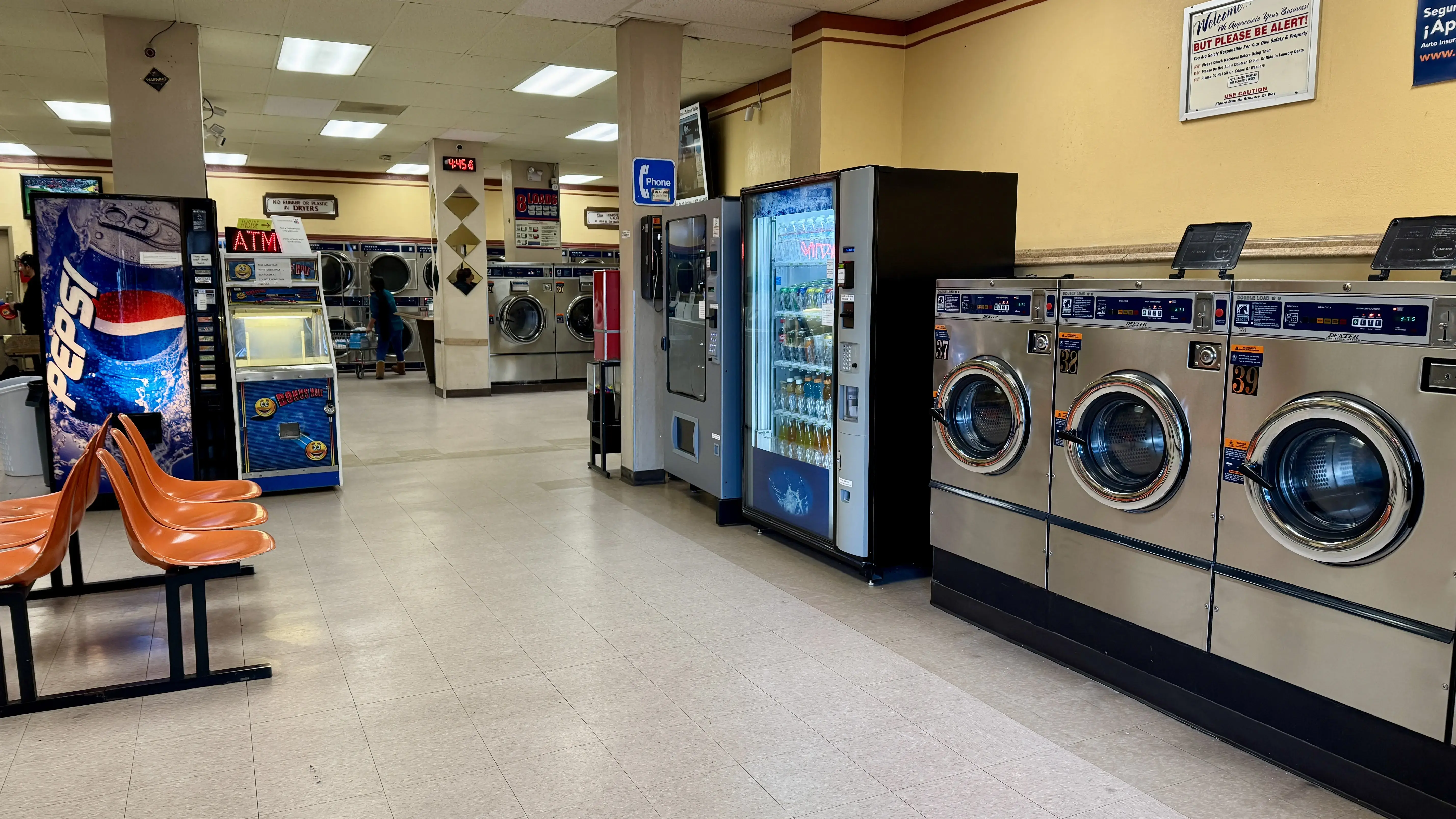 Lucky Laundromat location