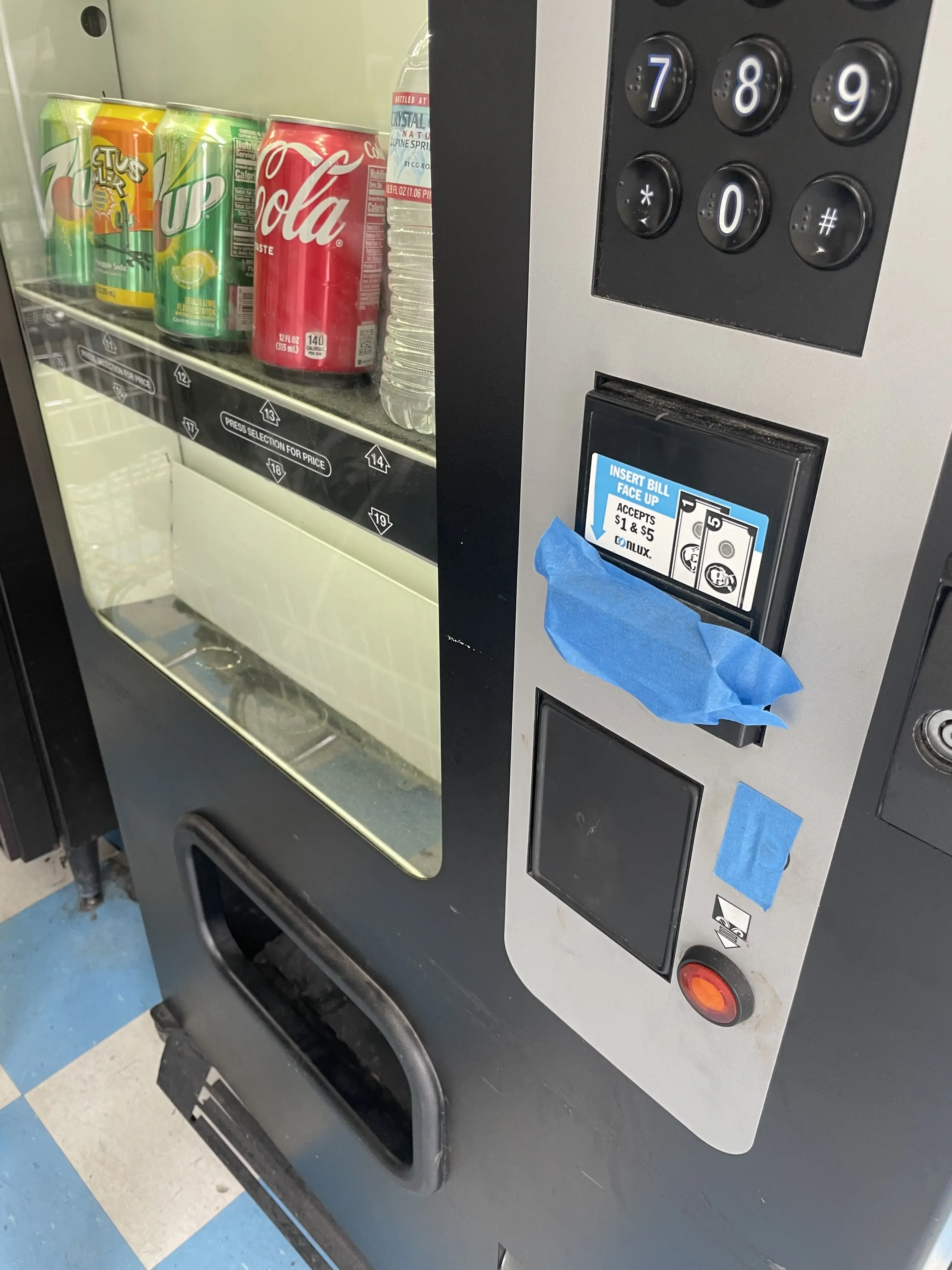 Lucky Laundry - Image 12