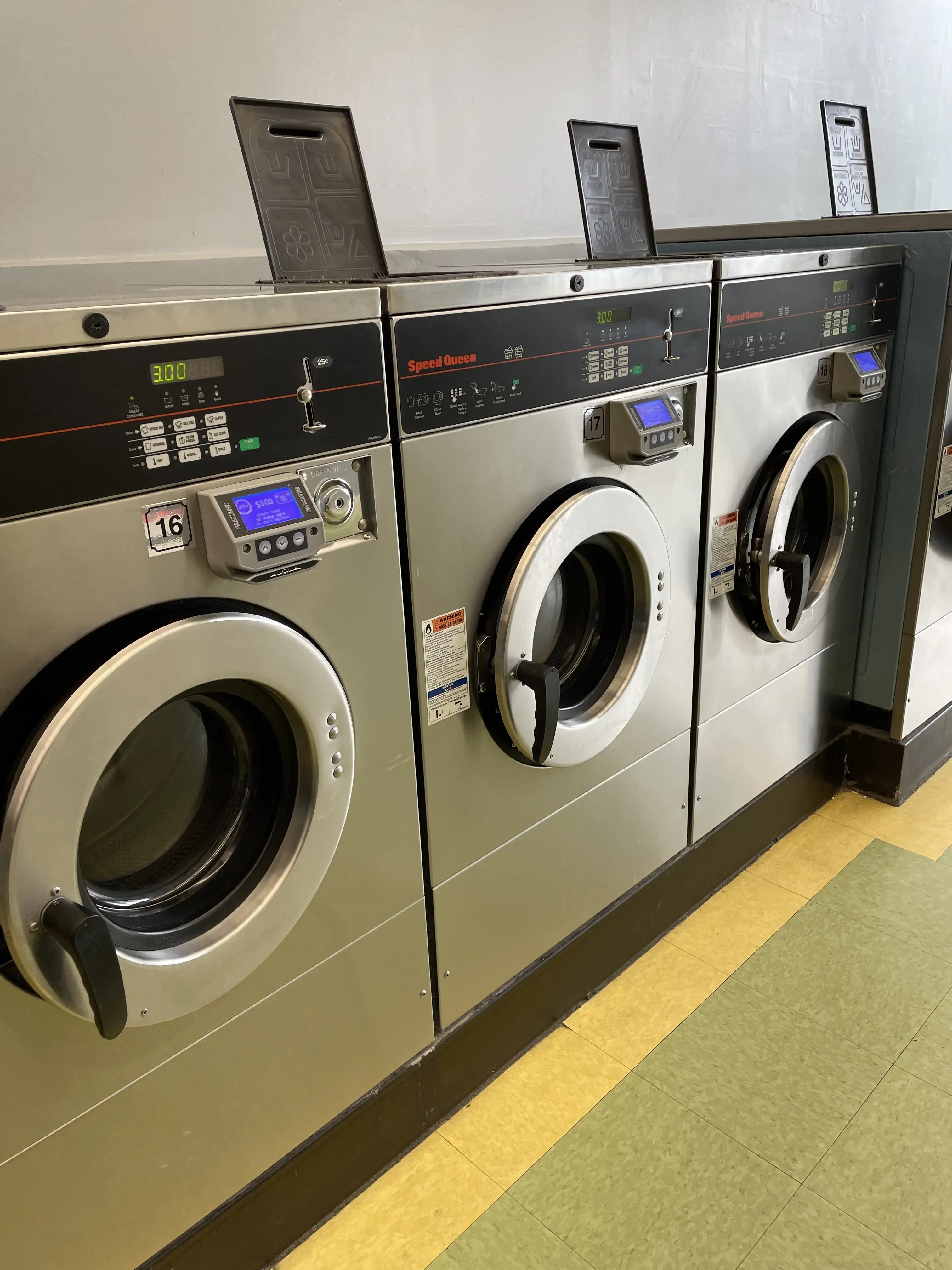 Lucky Laundry - Image 14