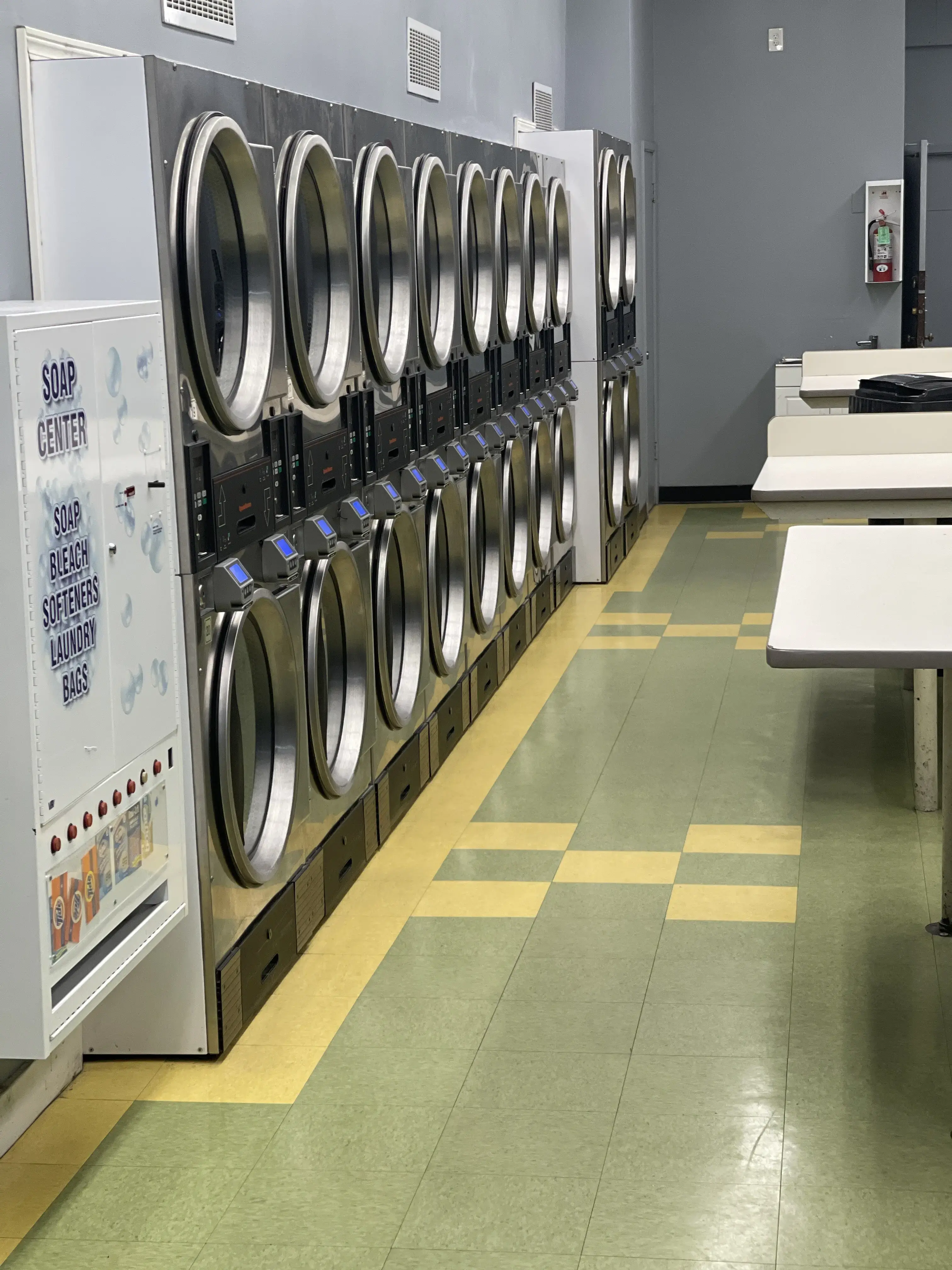 Lucky Laundry thumbnail 9