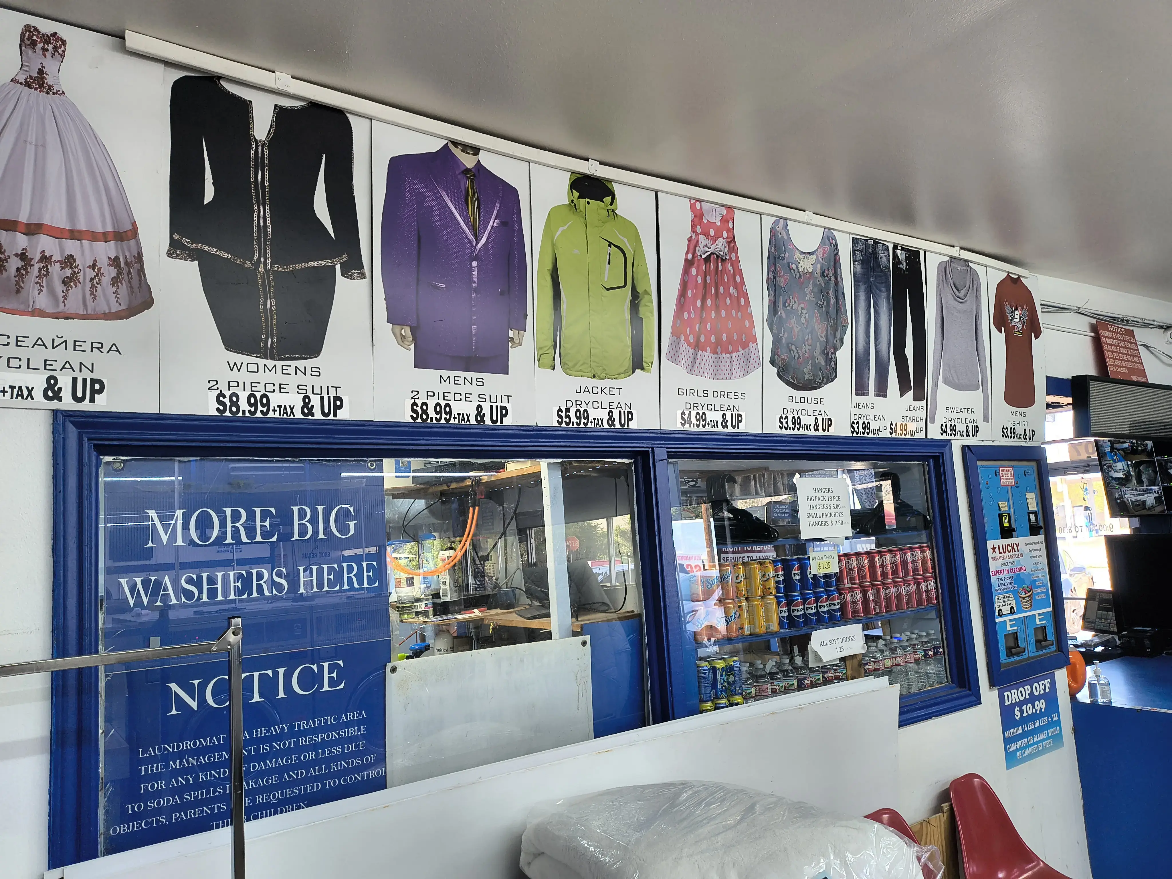 Lucky Washateria & Dry Cleaners location
