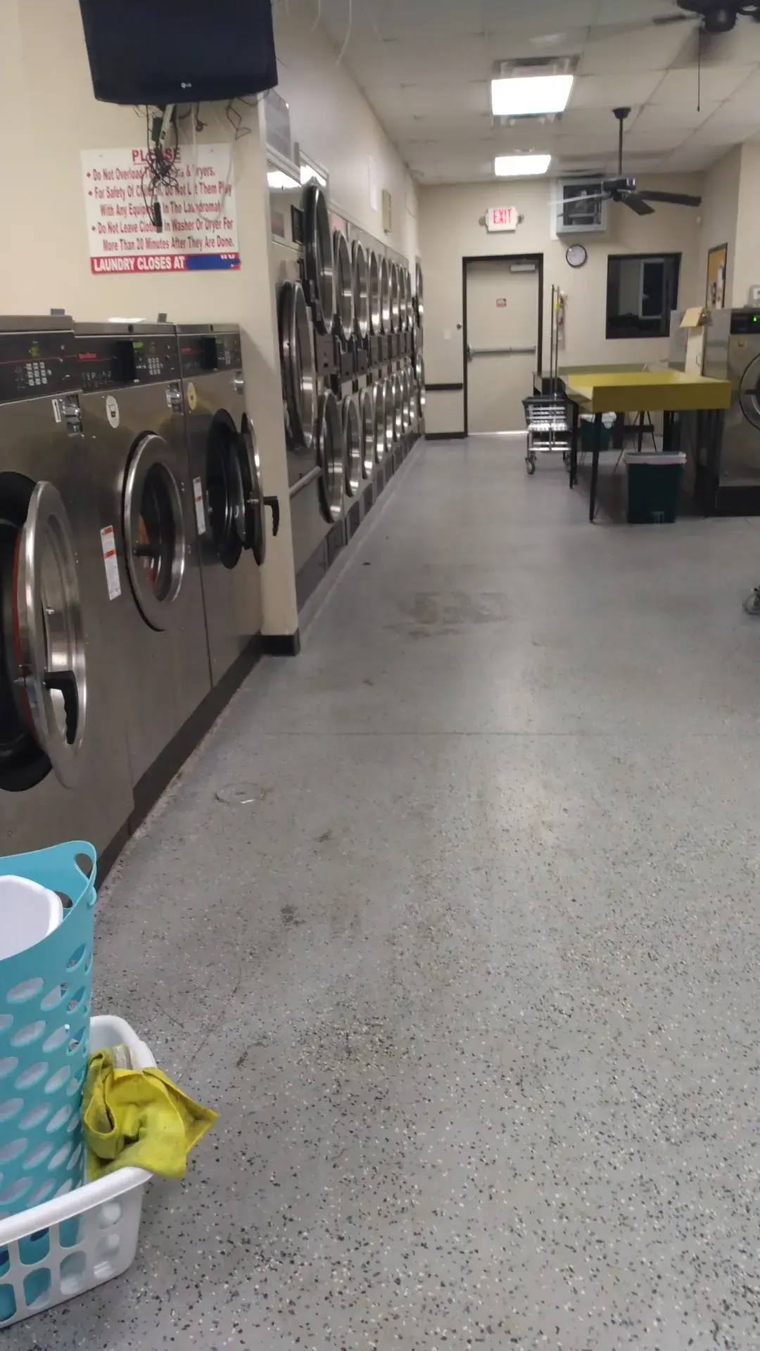 Lucy's Laundry thumbnail 16