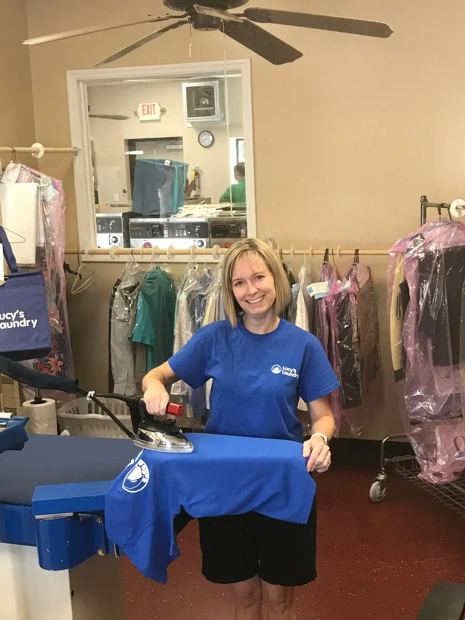 Lucy's Laundry thumbnail 4