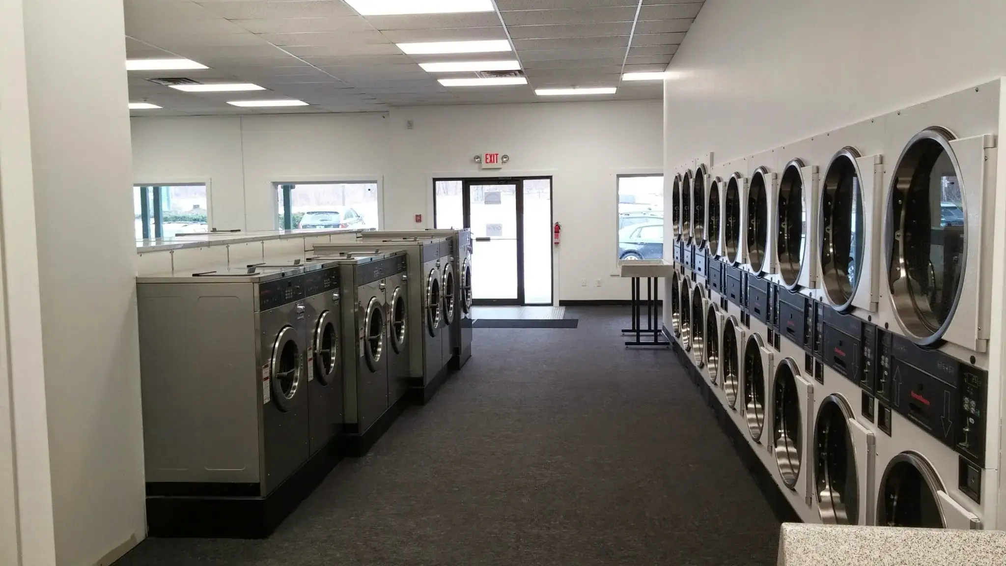 Ludlow Laundry Co. - LAUNDROMAT - Image 8