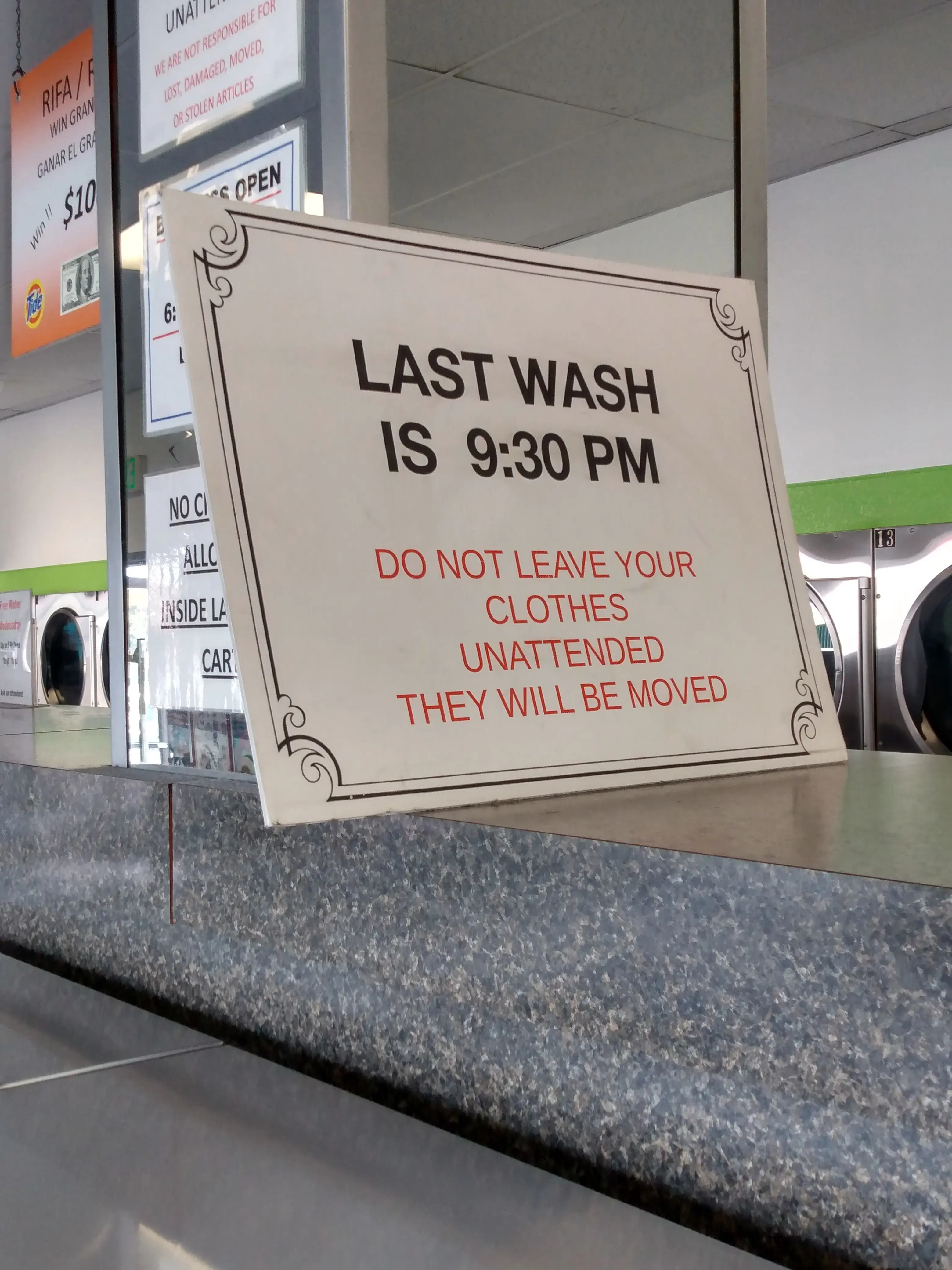 Lugo's Lavanderia / Lugo's Coin Laundry thumbnail 10