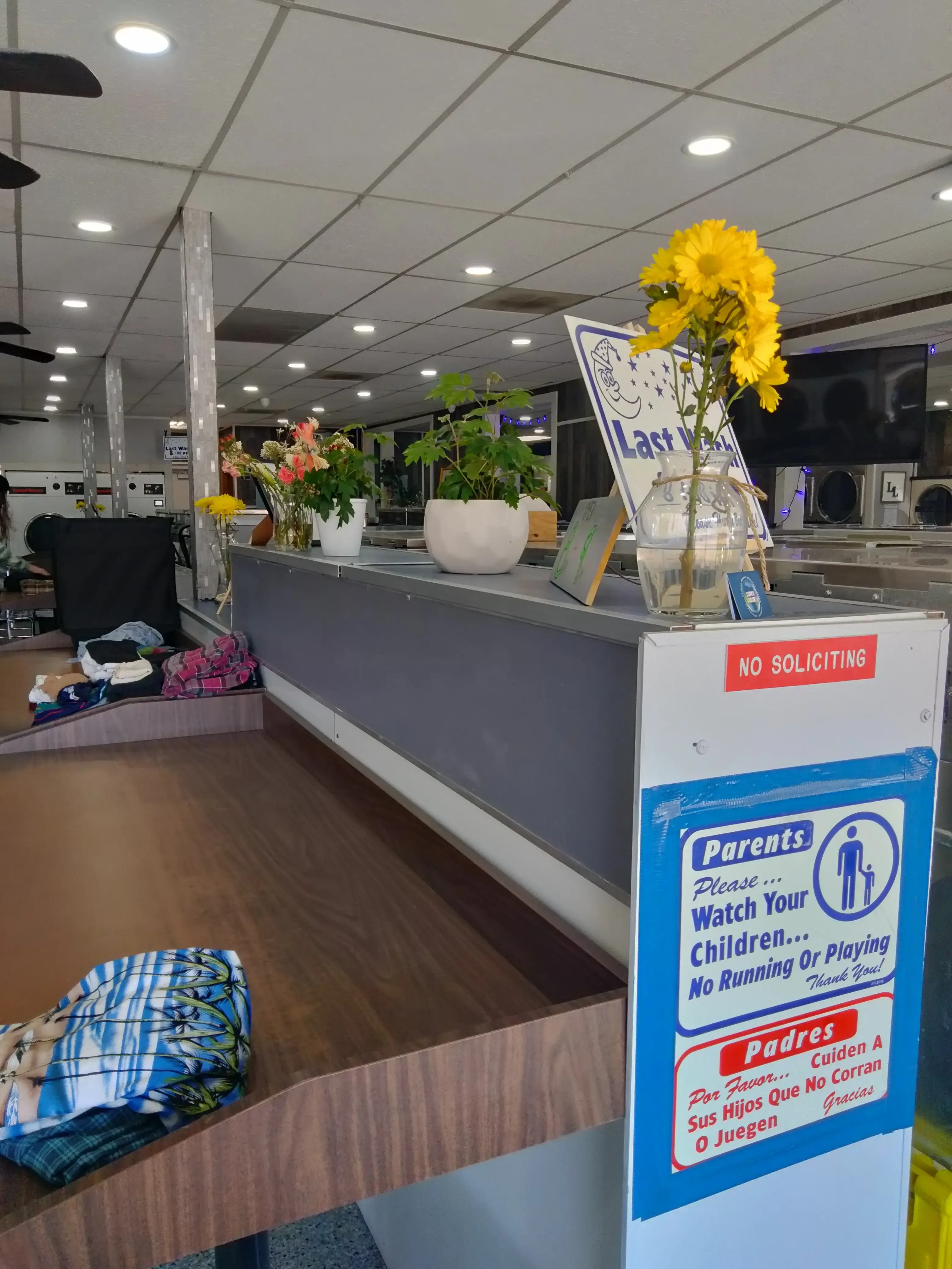 Luke's Laundry thumbnail 13