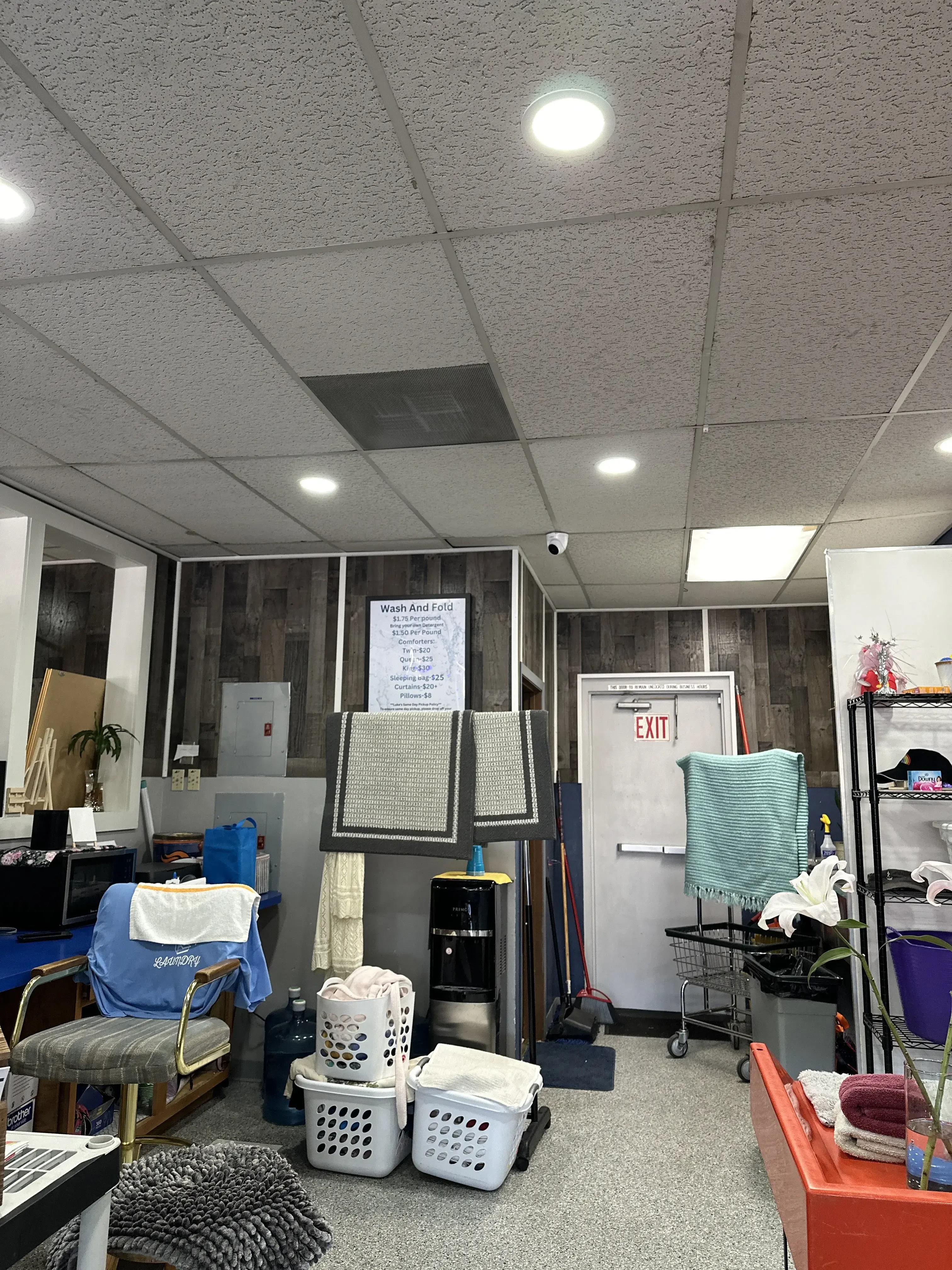 Luke's Laundry - Image 10