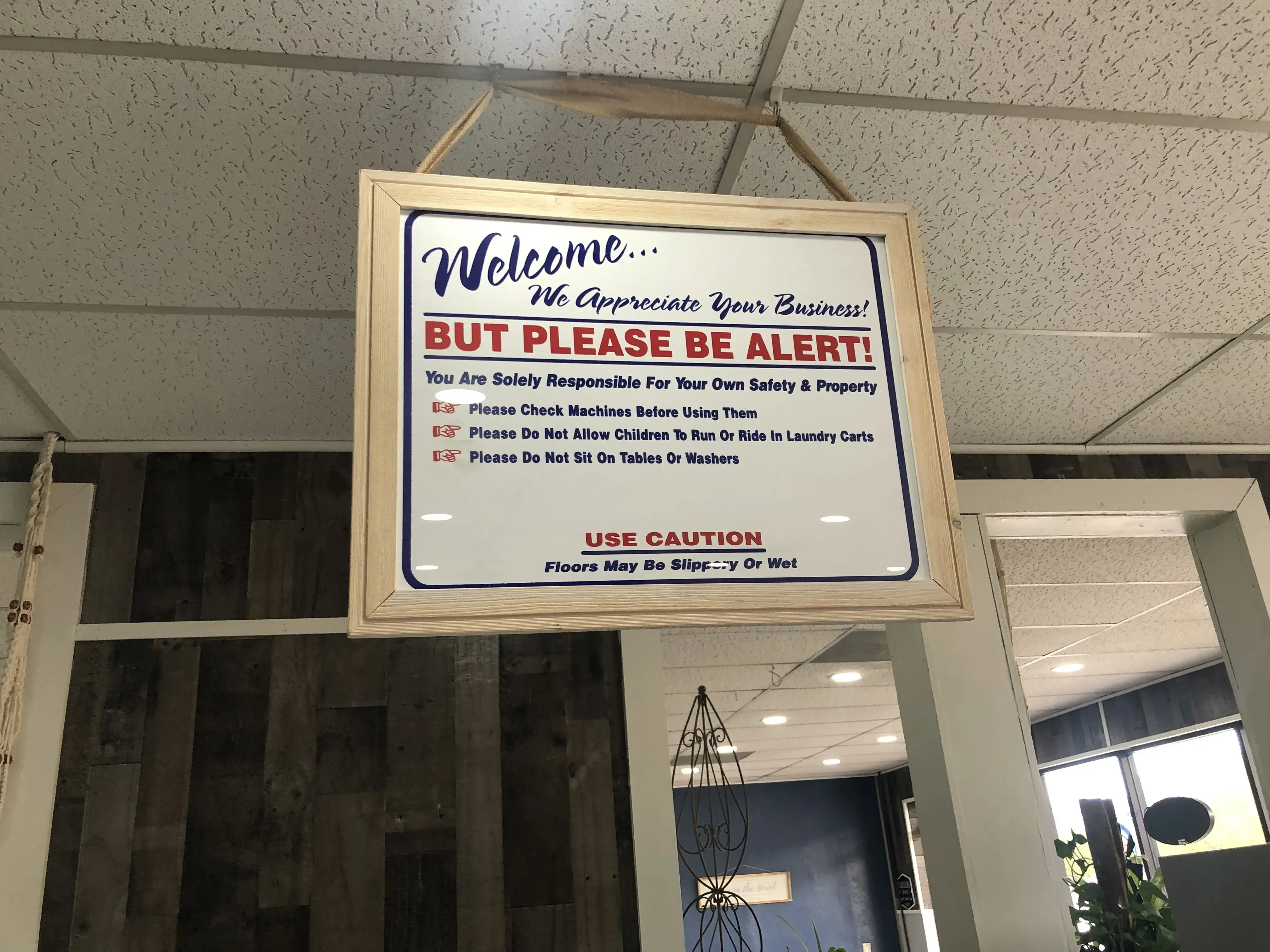 Luke's Laundry thumbnail 19