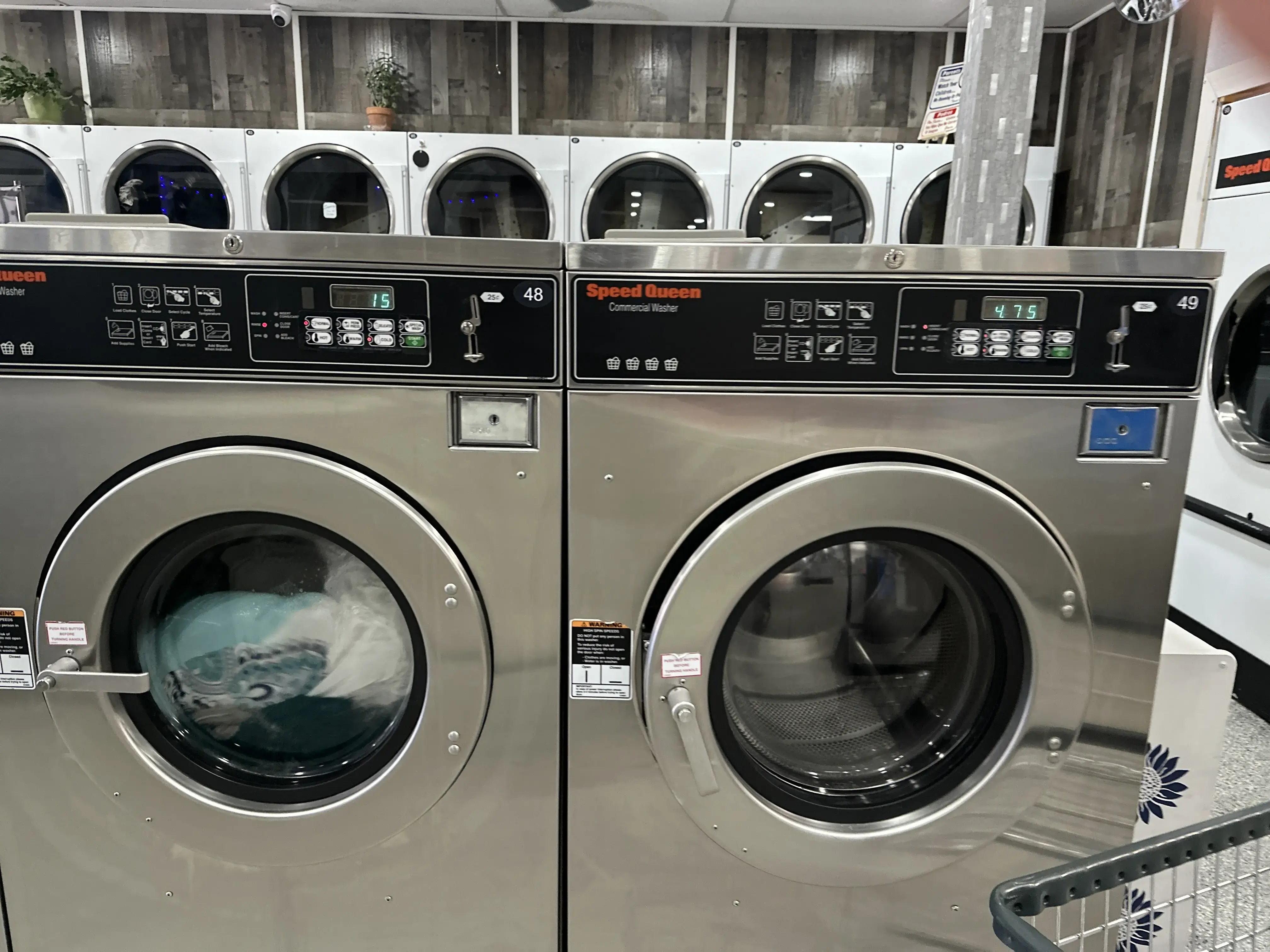 Luke's Laundry thumbnail 17