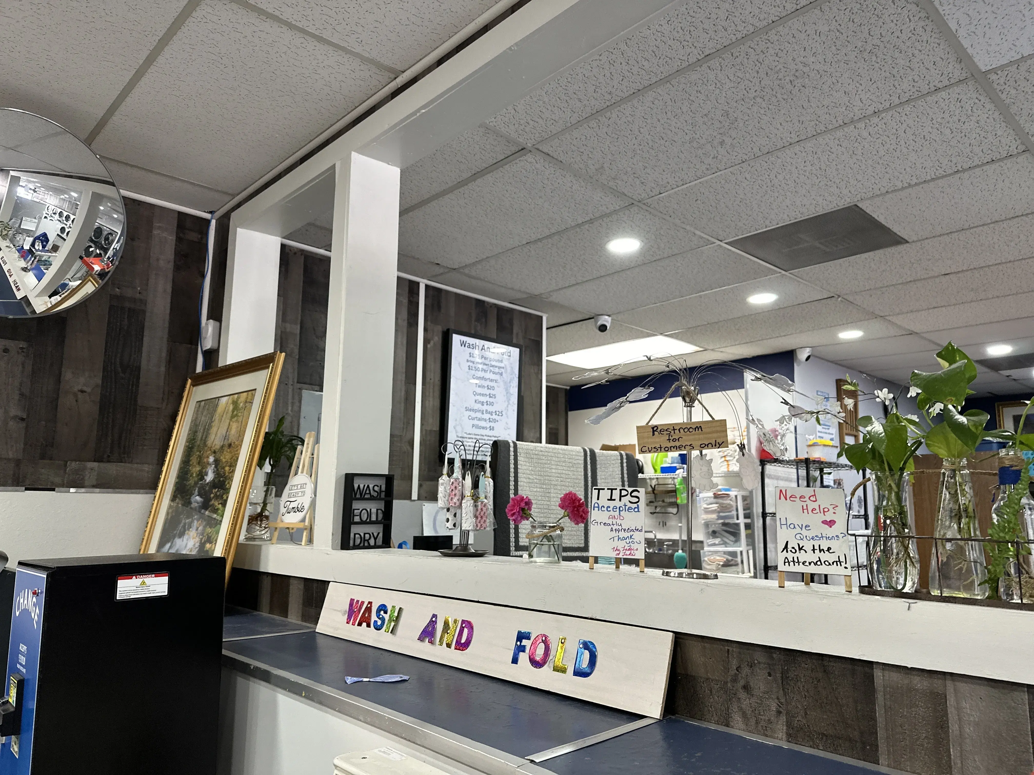 Luke's Laundry - Image 6