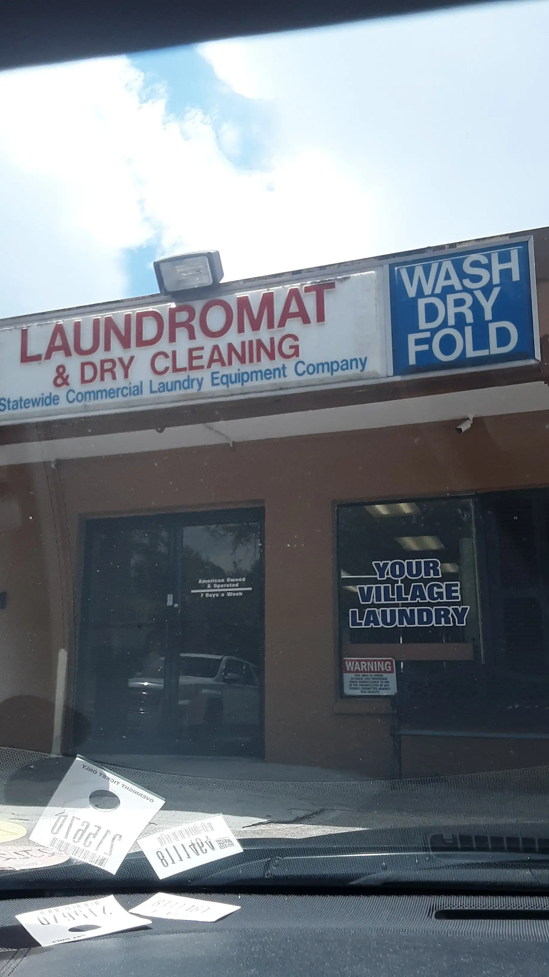 Lutz Coin Laundry - Image 18