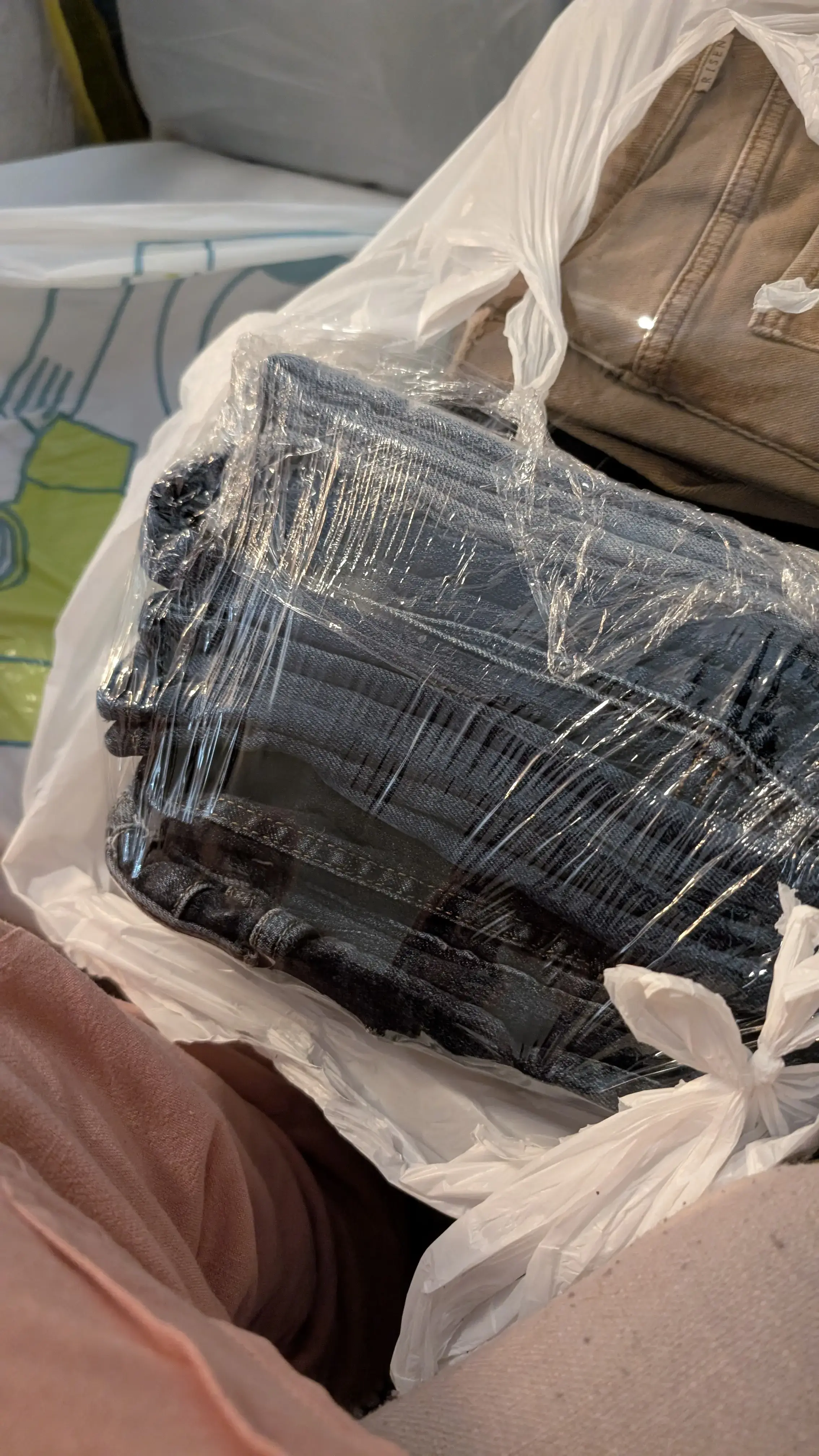 Lutz Laundromat & Cleaners - Image 10