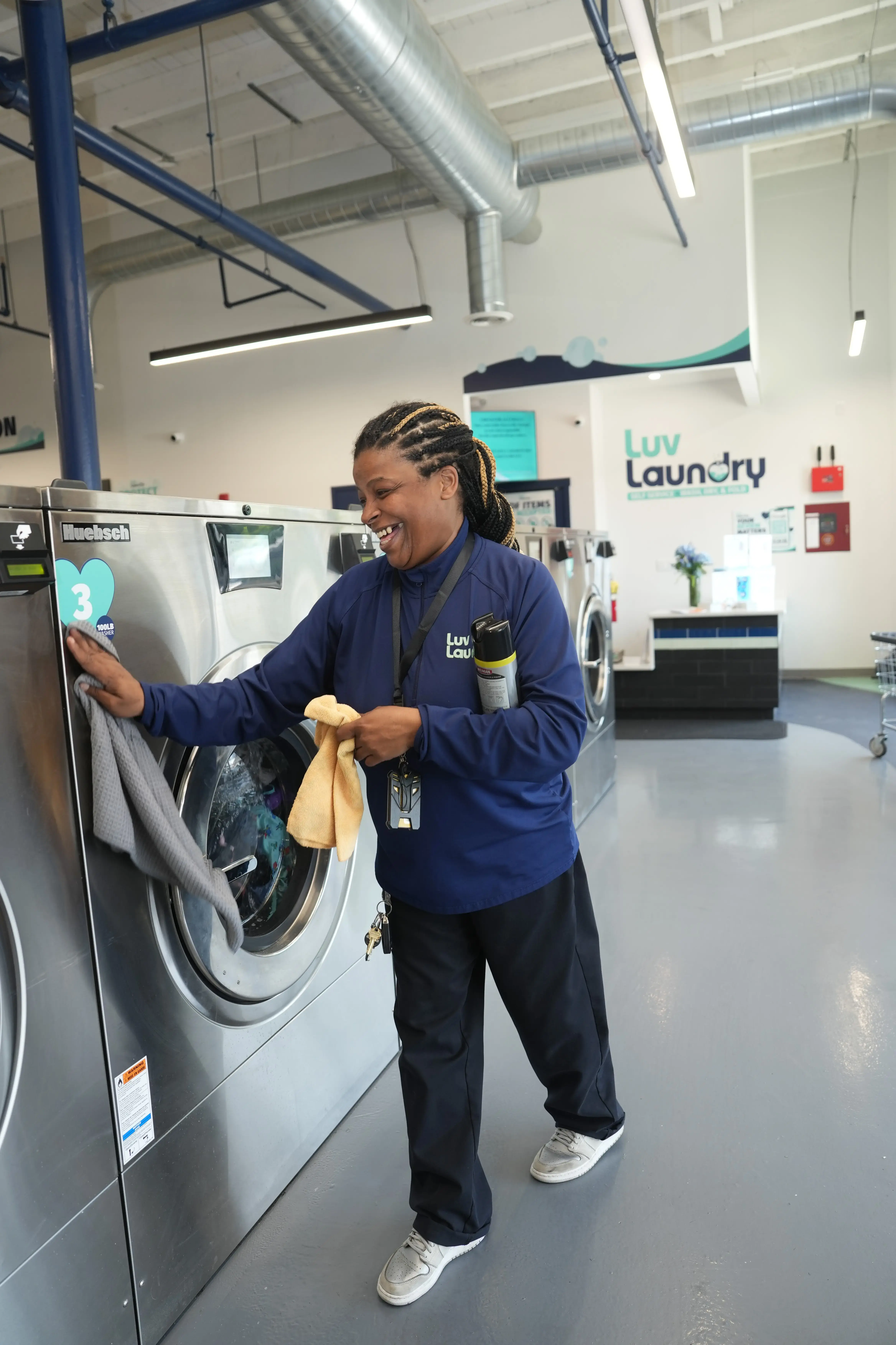 Luv Laundry - Image 10