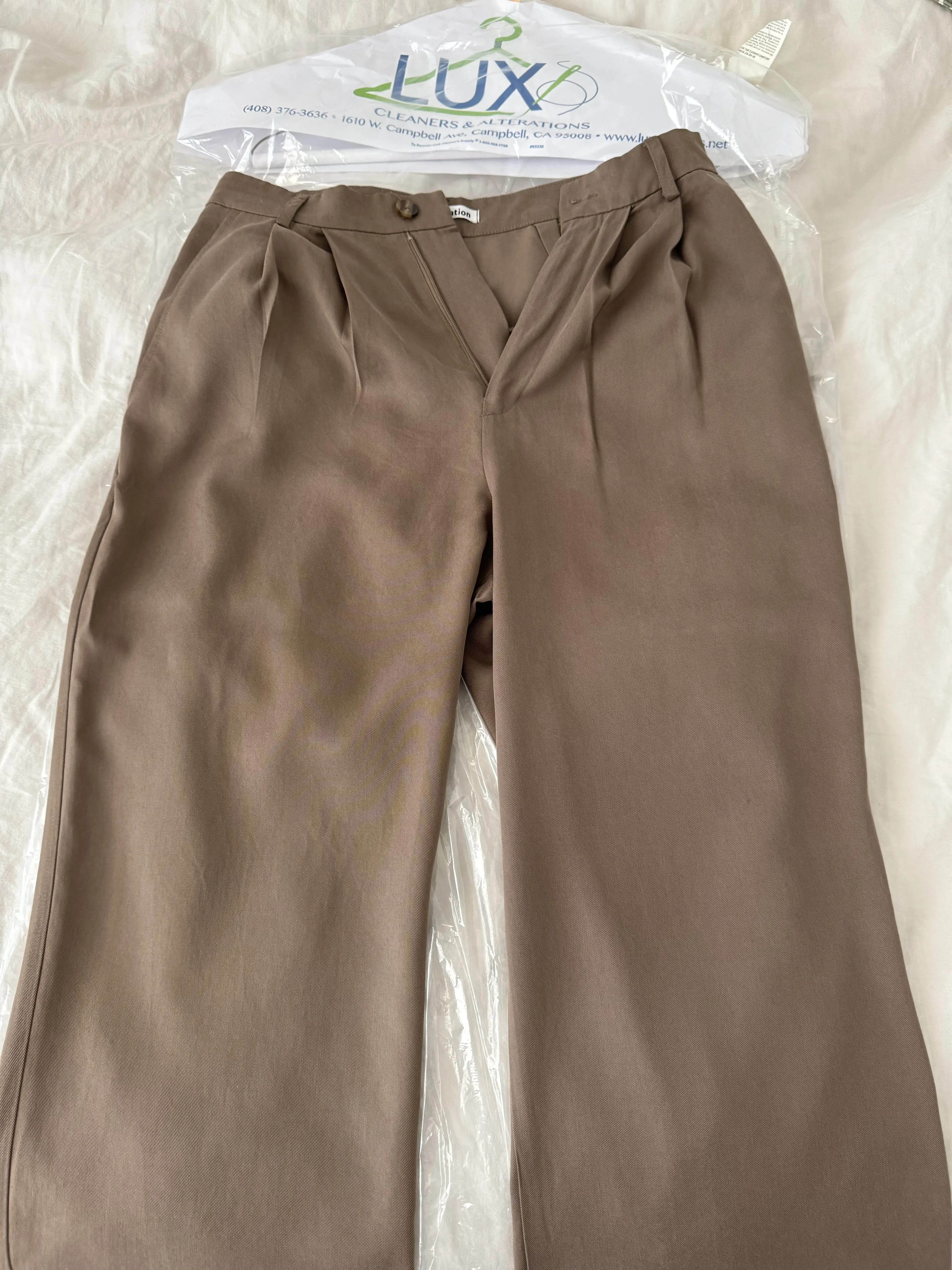 Lux Cleaners & Alterations thumbnail 16