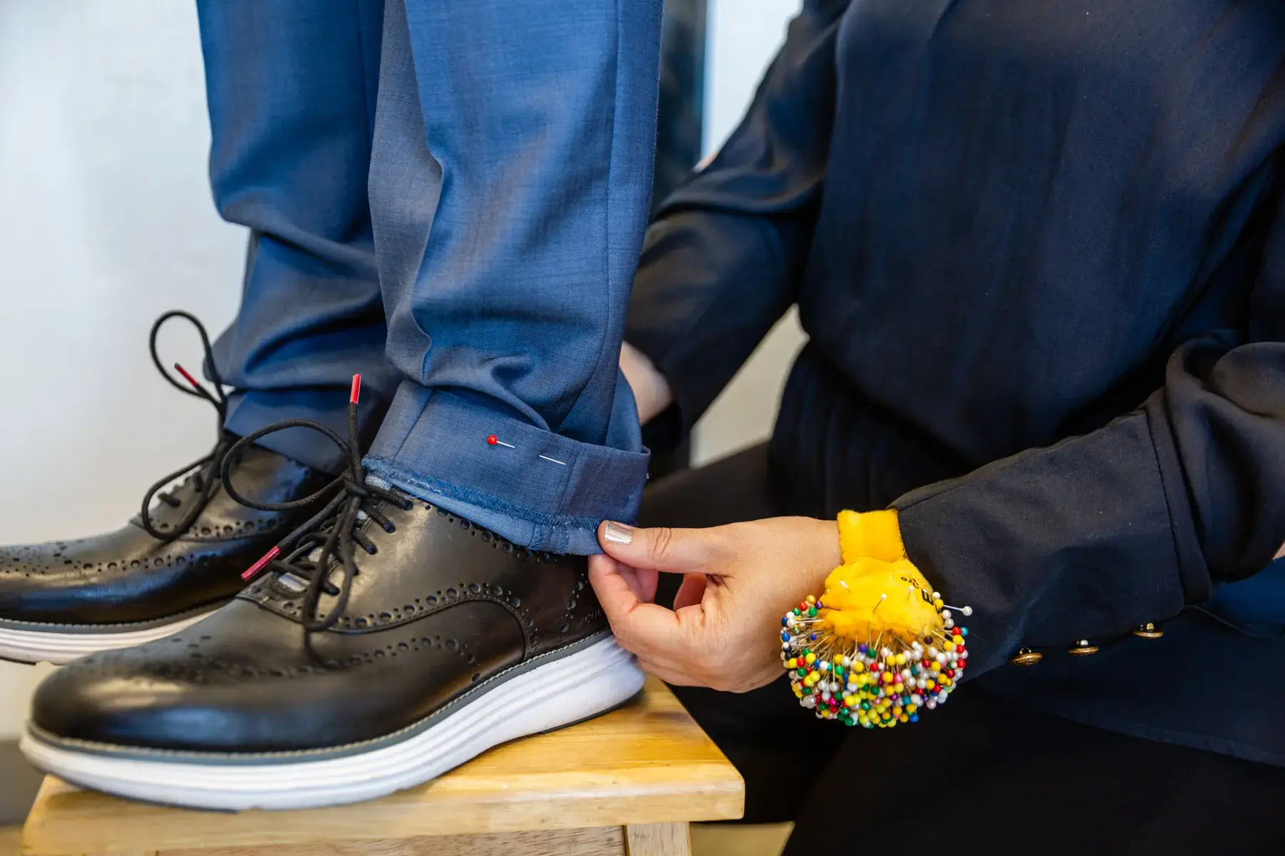 Lux Cleaners & Alterations - Image 2