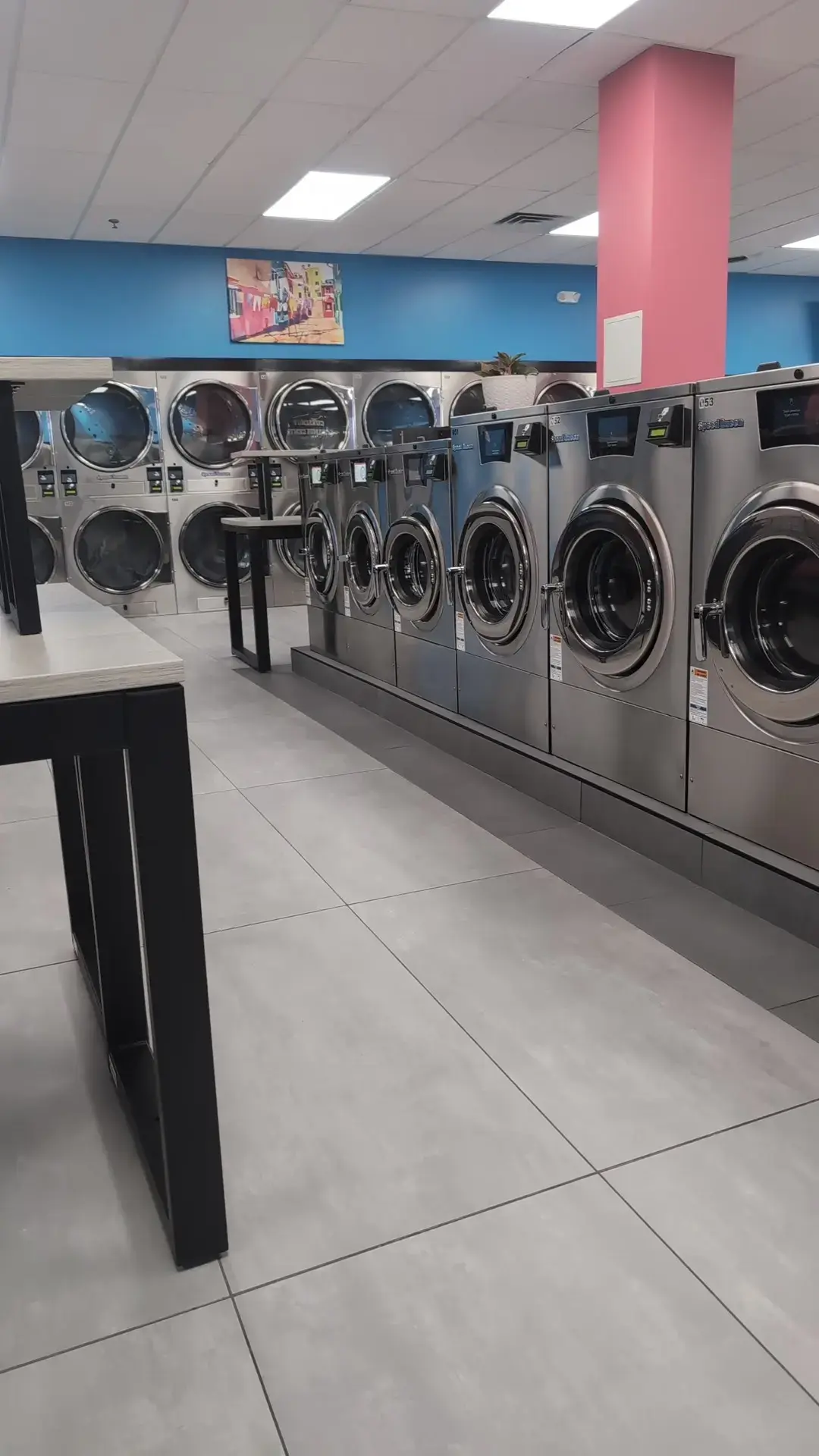 Lux Laundromat thumbnail 19