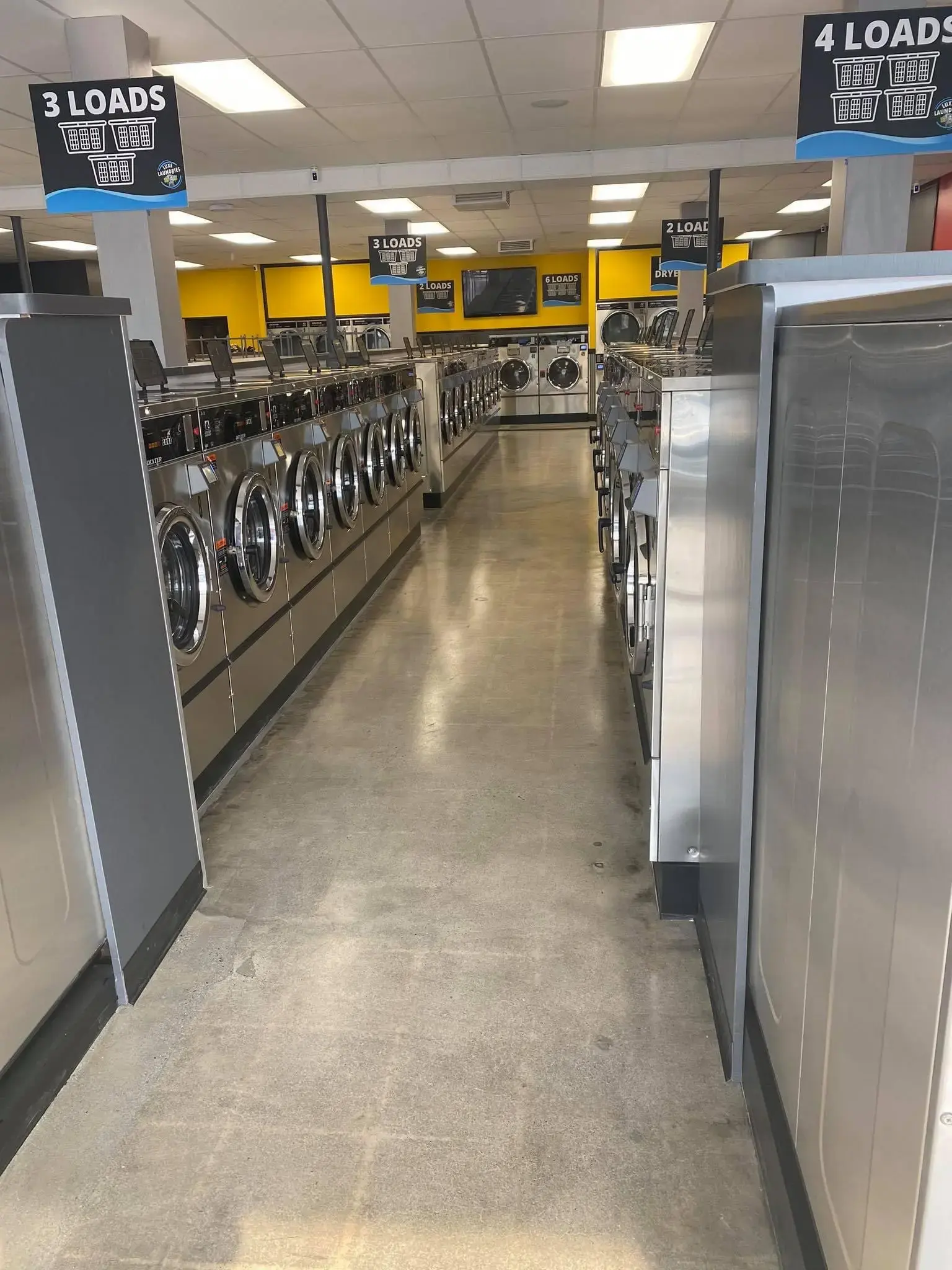 Luxe Laundries - Hyperion Ave - Image 3