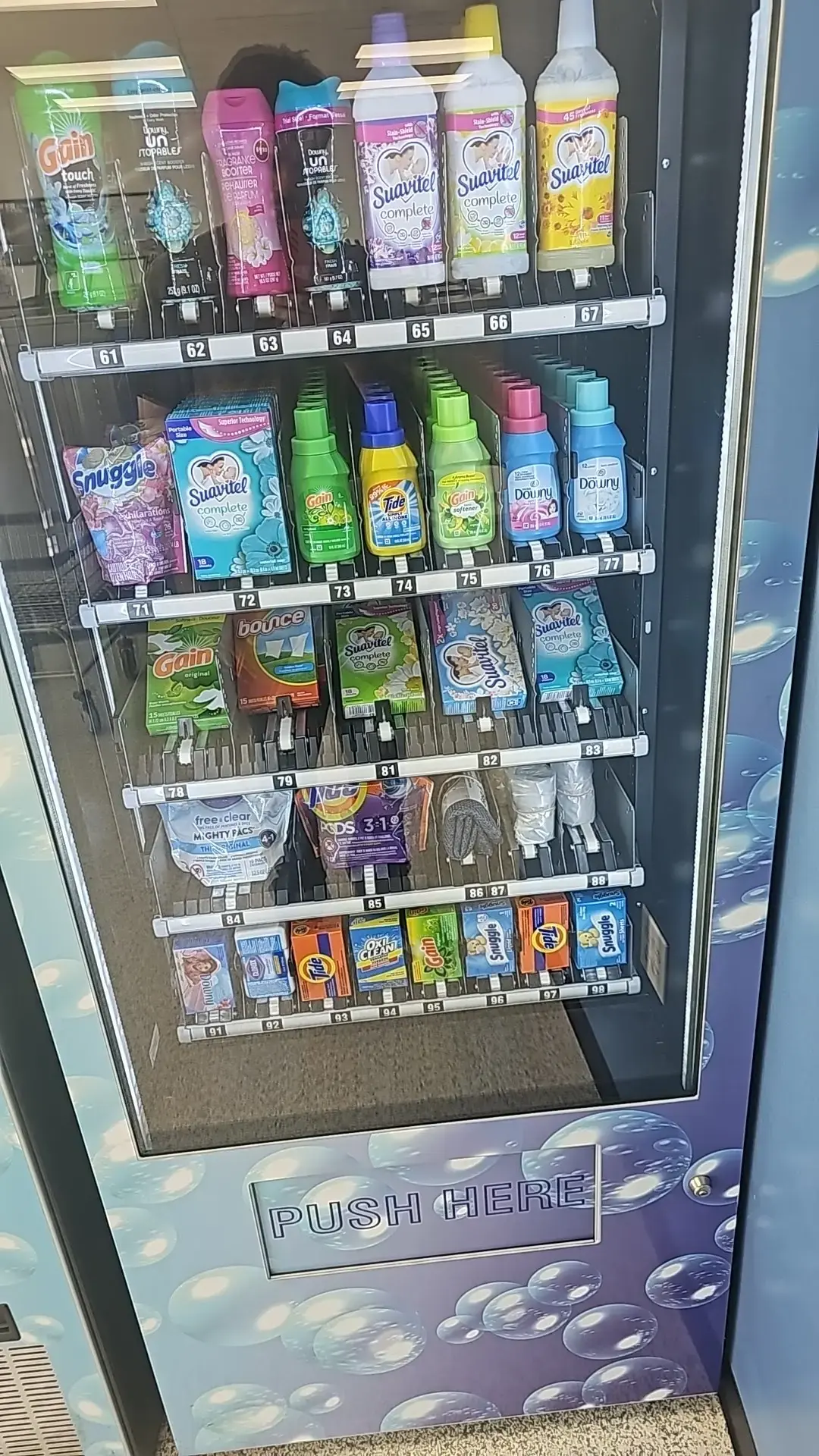 Luxury Wash Laundromat - Image 14