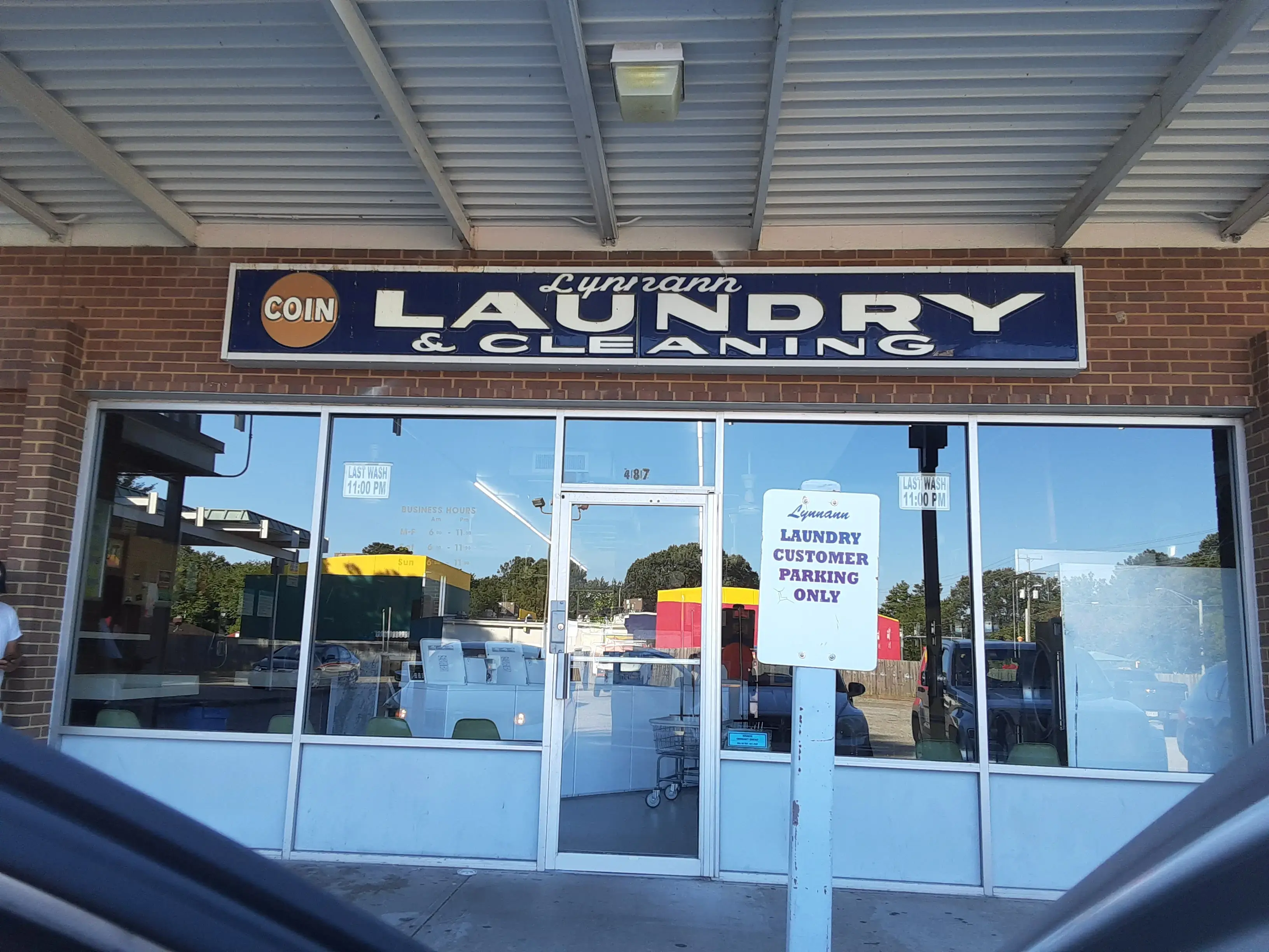 Lynnann Laundry thumbnail 4